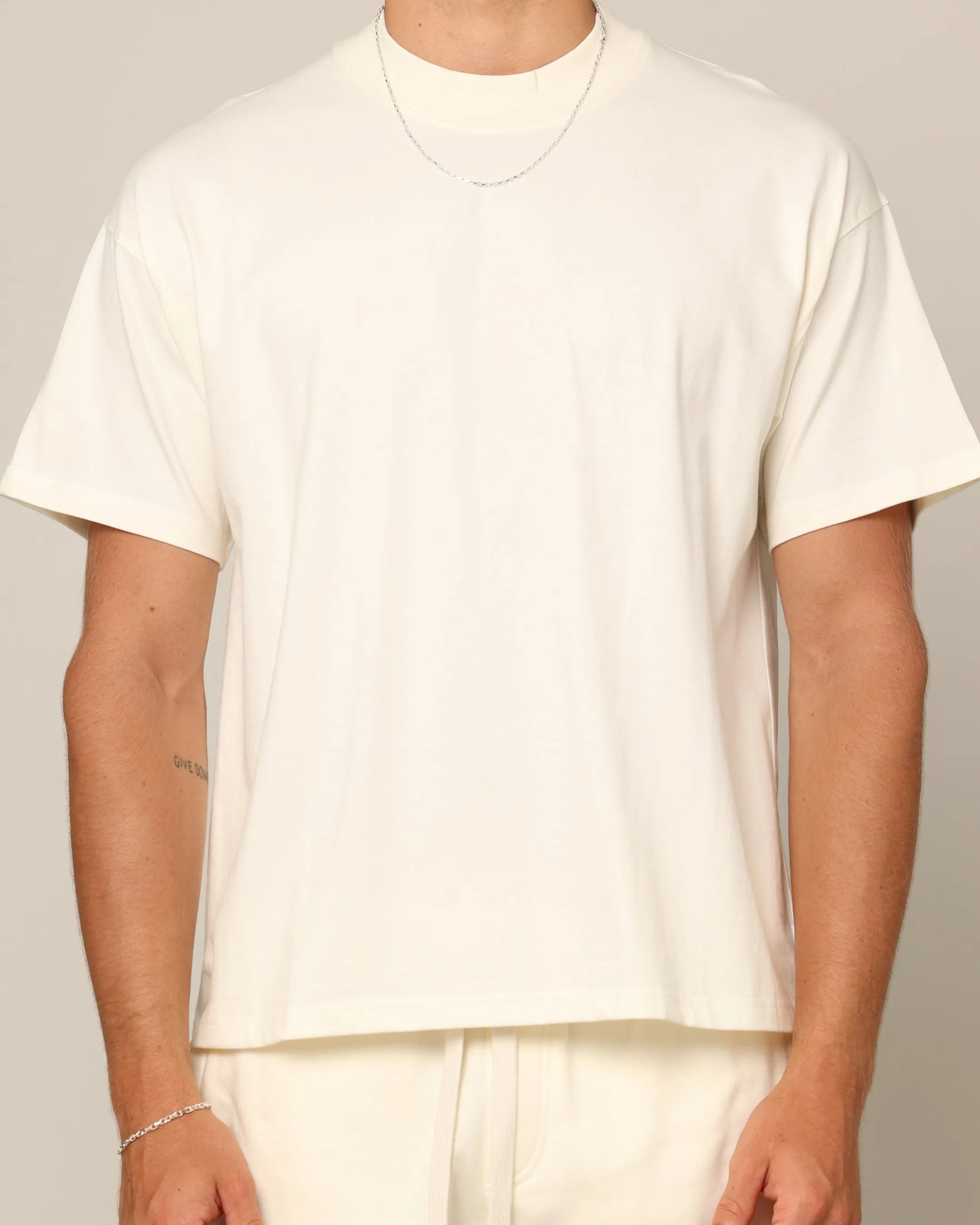 Carré Blanc T-Shirt Off White sold by Culture Kings product image thumbnail 3