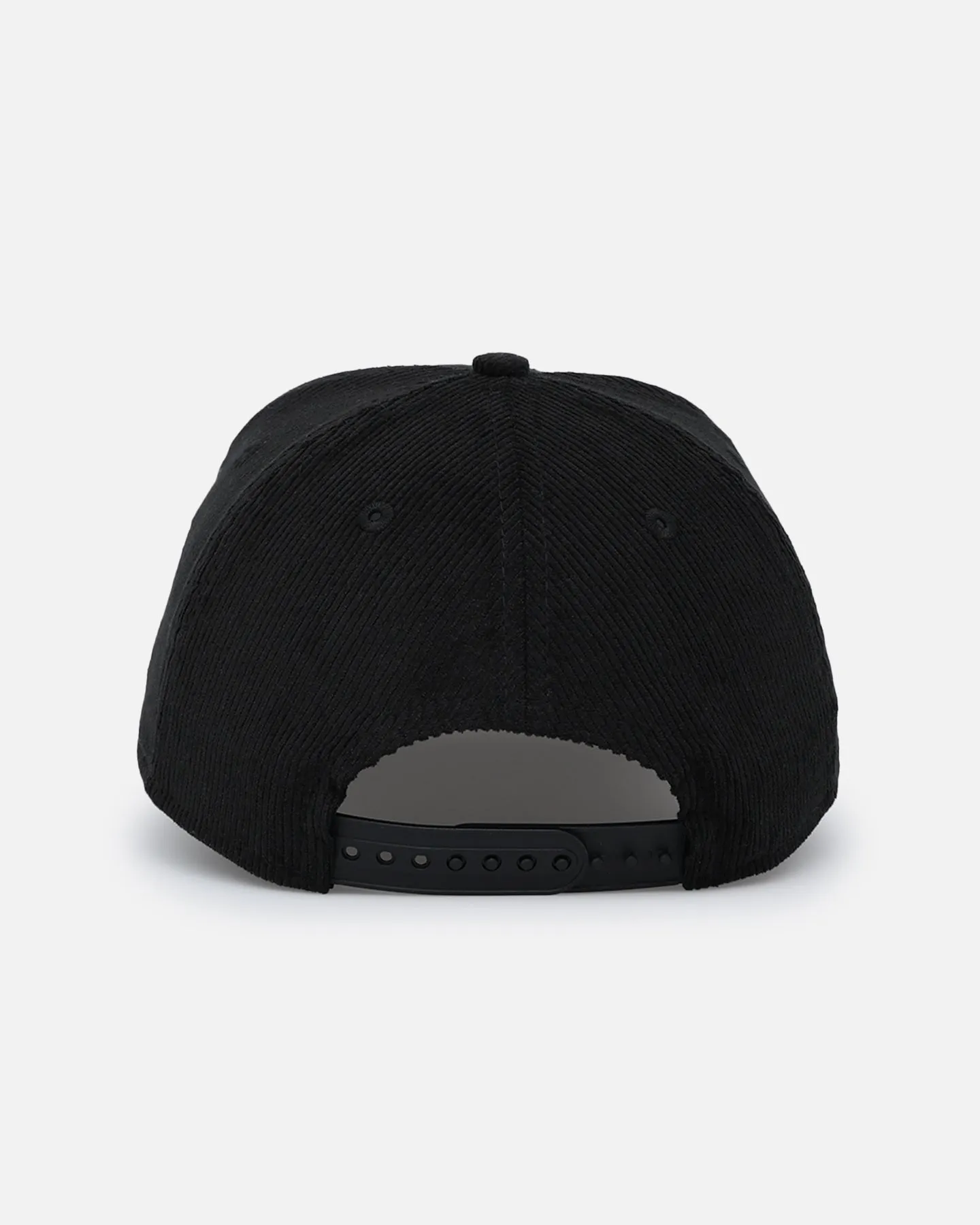 New Era San Francisco Giants 'Corduroy Suede' Pre-Curved Golfer Snapback Washed Black sold by Culture Kings product image thumbnail 3