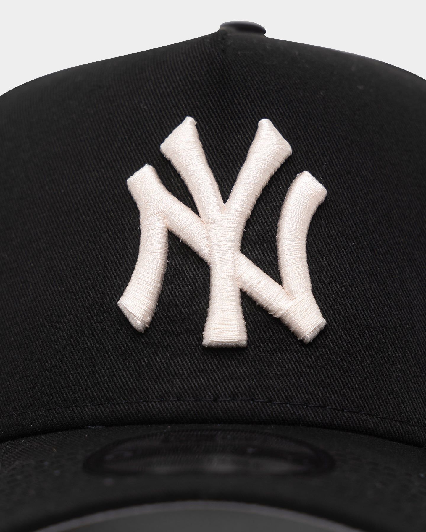 New Era New York Yankees 9FORTY A-Frame Snapback Black sold by Culture Kings product image thumbnail 5