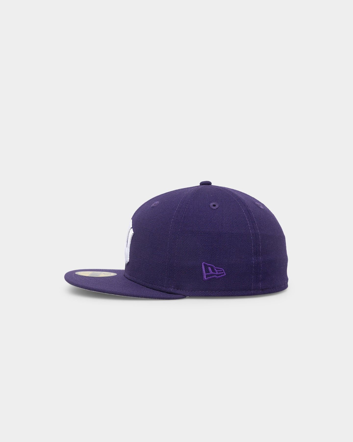 New Era New York Yankees 59FIFTY Fitted Purple sold by Culture Kings product image thumbnail 4