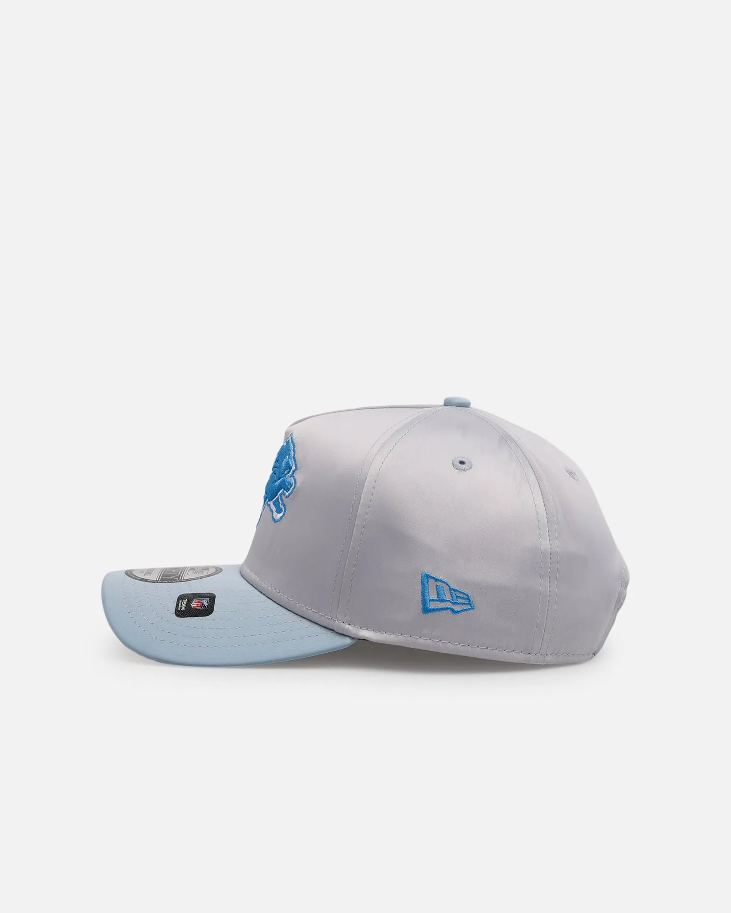 New Era Detroit Lions 'Team Color Satin' 9FORTY A-Frame Snapback Official Team Color sold by Culture Kings product image thumbnail 5