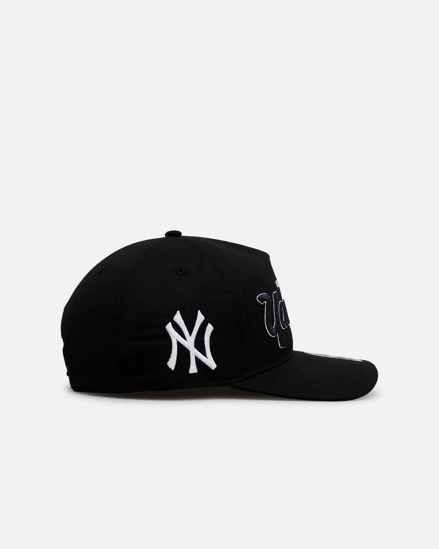 47 Brand New York Yankees 'Black Dome Script' 47 Hitch Snapback Black sold by Culture Kings product image thumbnail 3