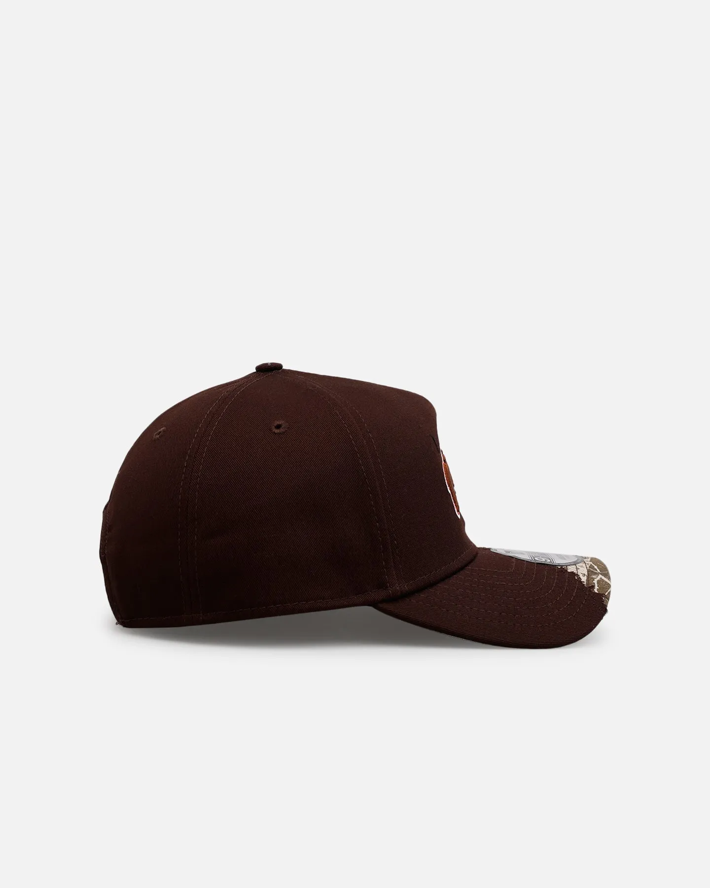 New Era San Diego Padres 'Camo Tear Away' 9FORTY A-Frame Snapback Camo/Official Team Color sold by Culture Kings product image thumbnail 4