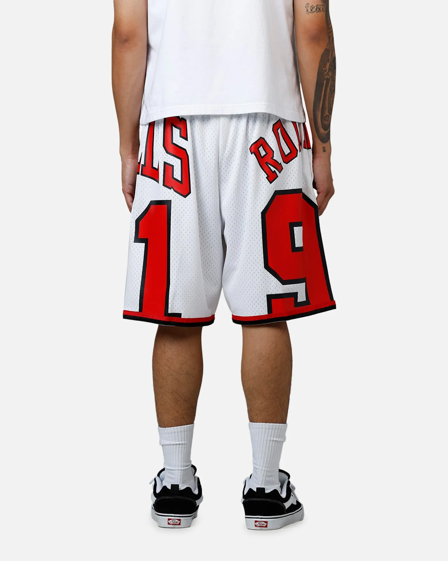 Mitchell & Ness Chicago Bulls Dennis Rodman Maxxed Out Shorts White/Red sold by Culture Kings product image thumbnail 5