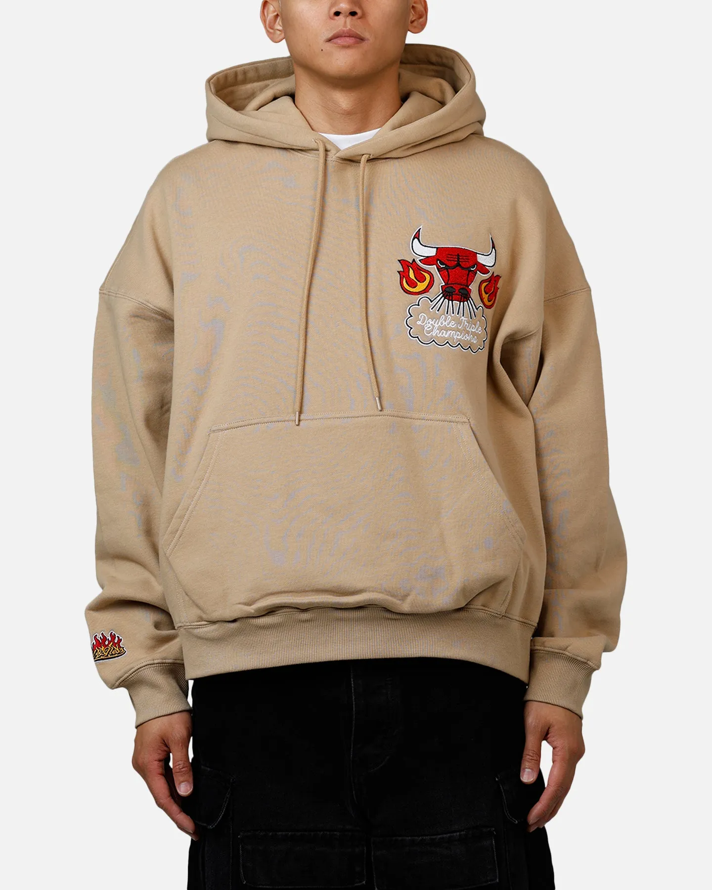 Mitchell & Ness Chicago Bulls Fireball Hoodie Tan sold by Culture Kings product image thumbnail 2