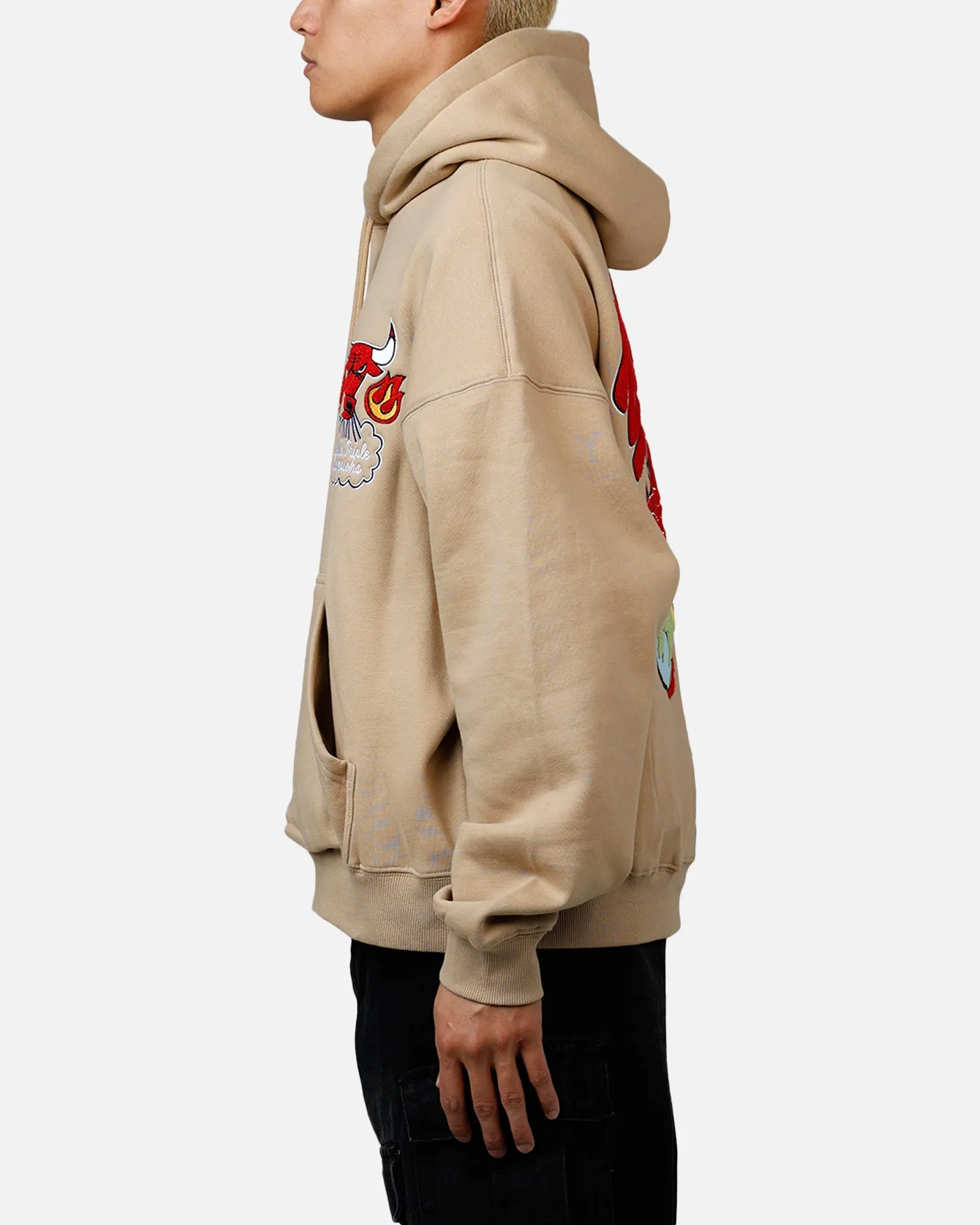 Mitchell & Ness Chicago Bulls Fireball Hoodie Tan sold by Culture Kings product image thumbnail 5