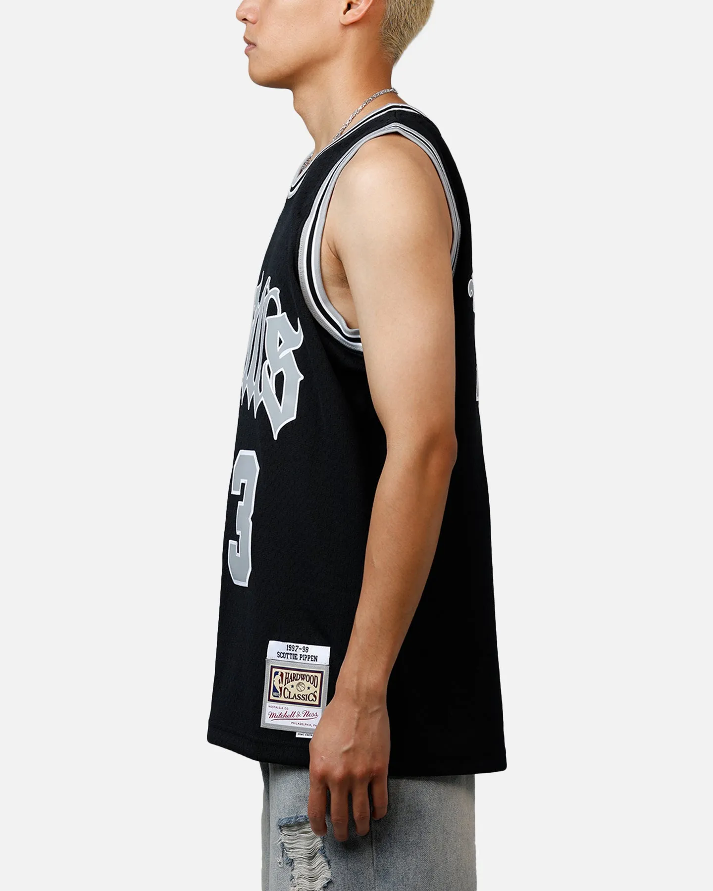 Mitchell & Ness Chicago Bulls Scottie Pippen Bulls Are Back Jersey Black sold by Culture Kings product image thumbnail 5