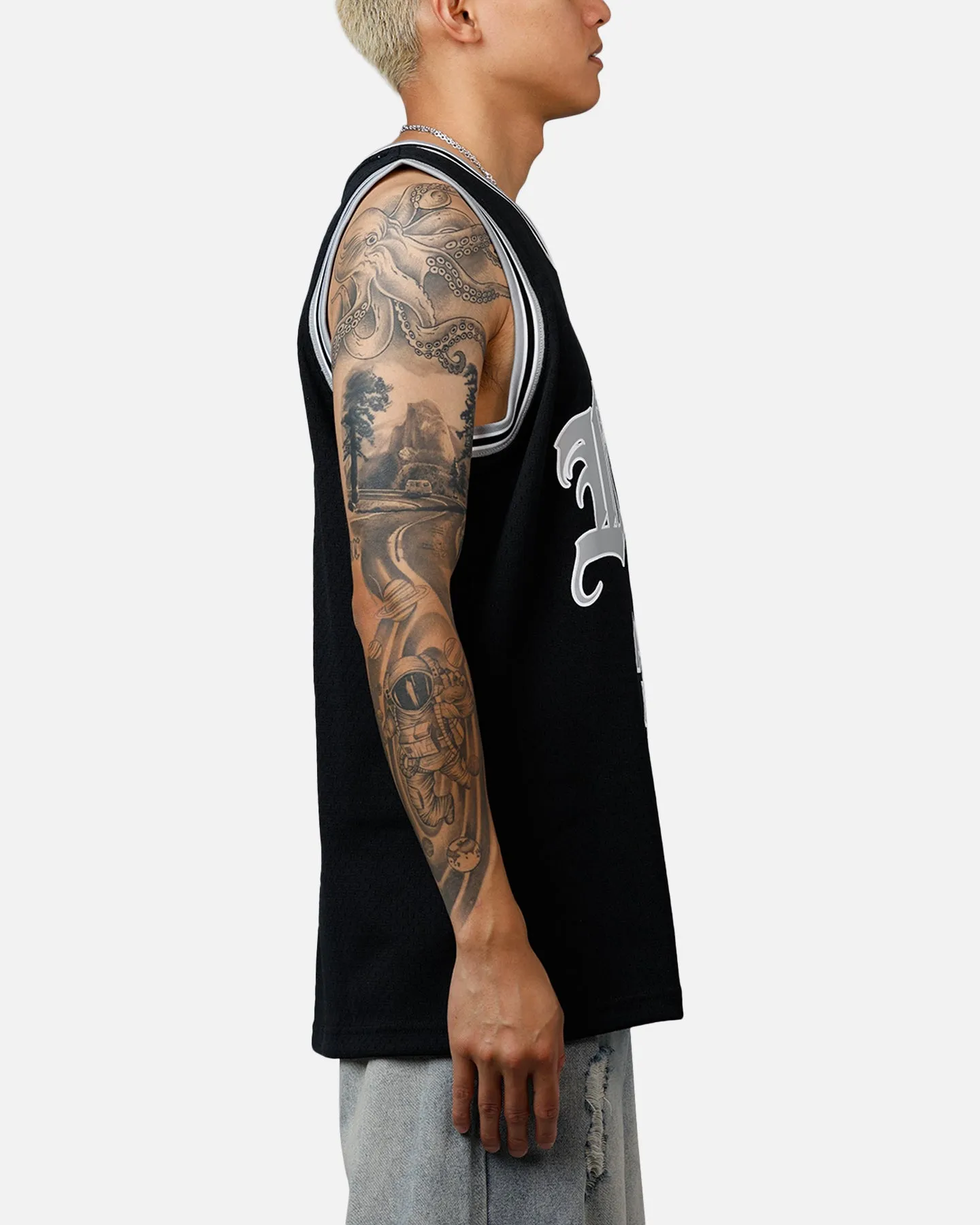 Mitchell & Ness Chicago Bulls Scottie Pippen Bulls Are Back Jersey Black sold by Culture Kings product image thumbnail 4