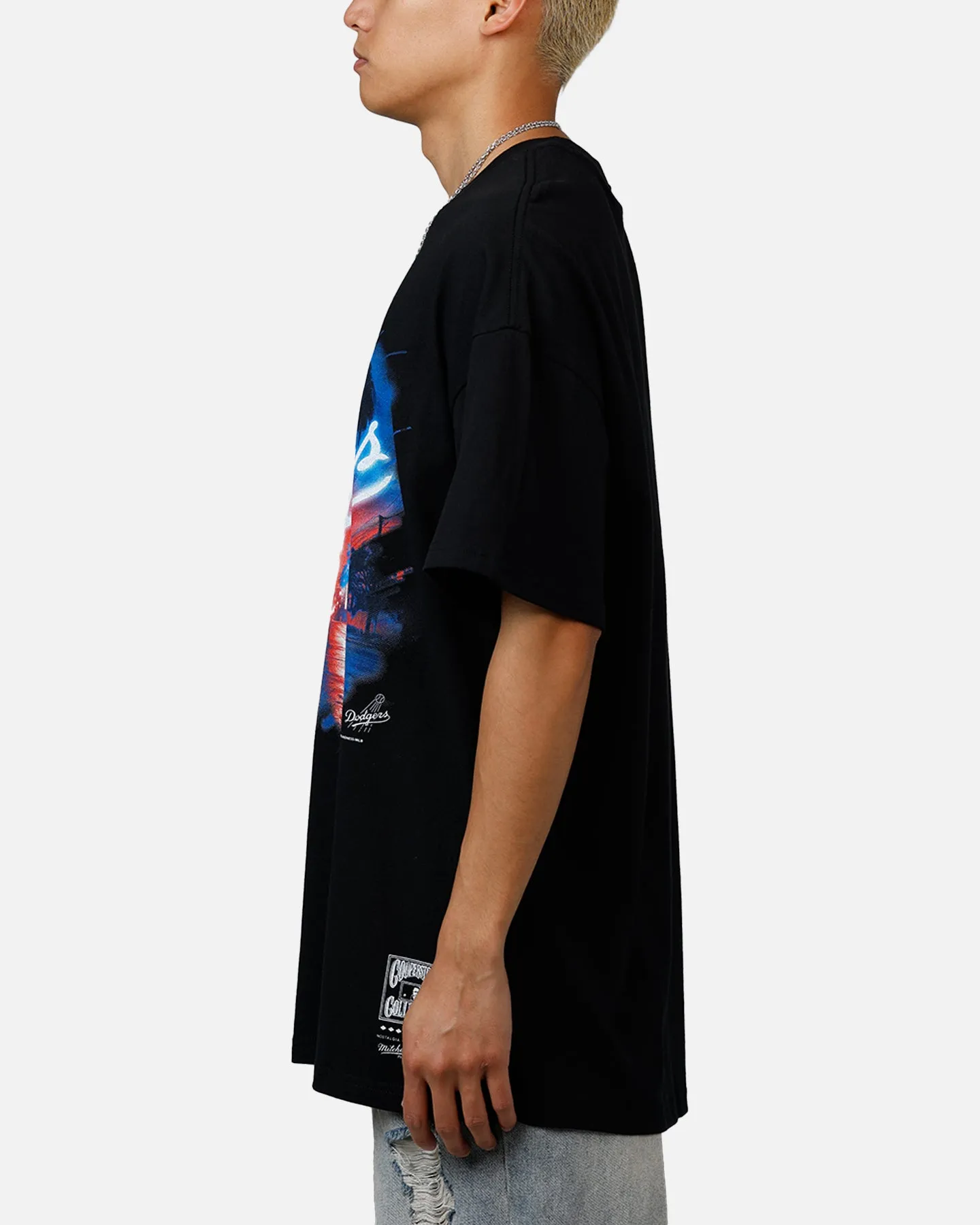 Mitchell & Ness Los Angeles Dodgers Soaring T-Shirt Black sold by Culture Kings product image thumbnail 5