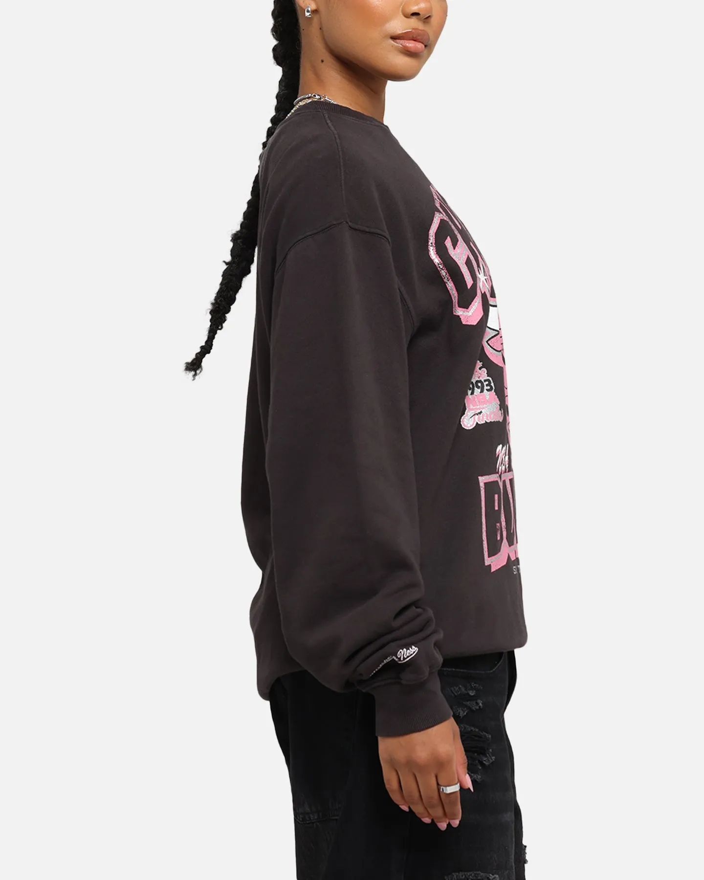 Mitchell & Ness Women's Chicago Bulls Arch Logo Crewneck Overdyed Black sold by Culture Kings product image thumbnail 4