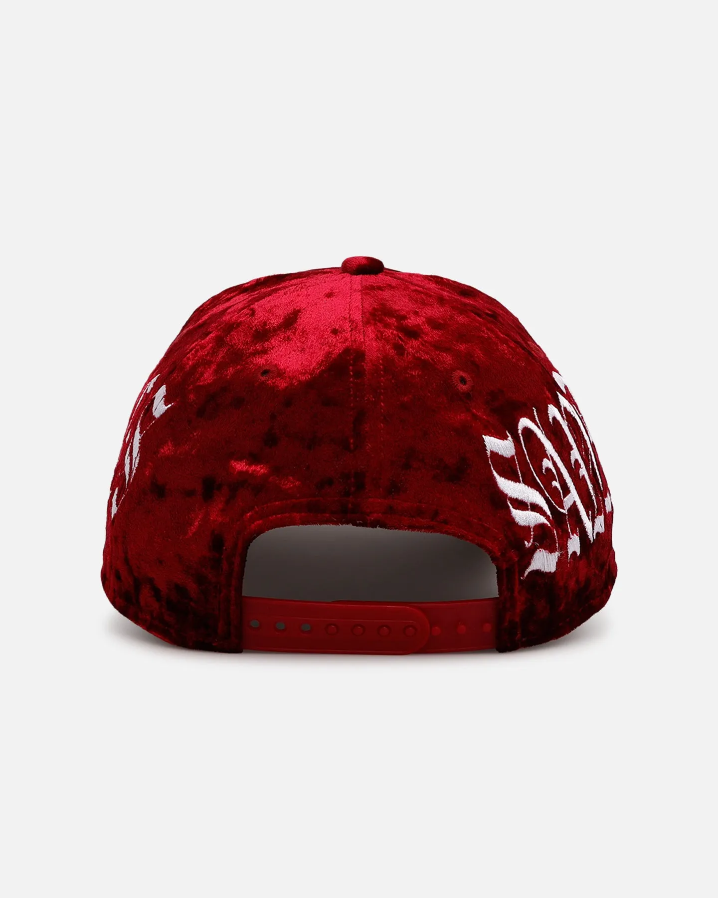 New Era San Diego Padres 'Crushed Velvet Dreams' 9FORTY A-Frame Snapback Maroon sold by Culture Kings product image thumbnail 3
