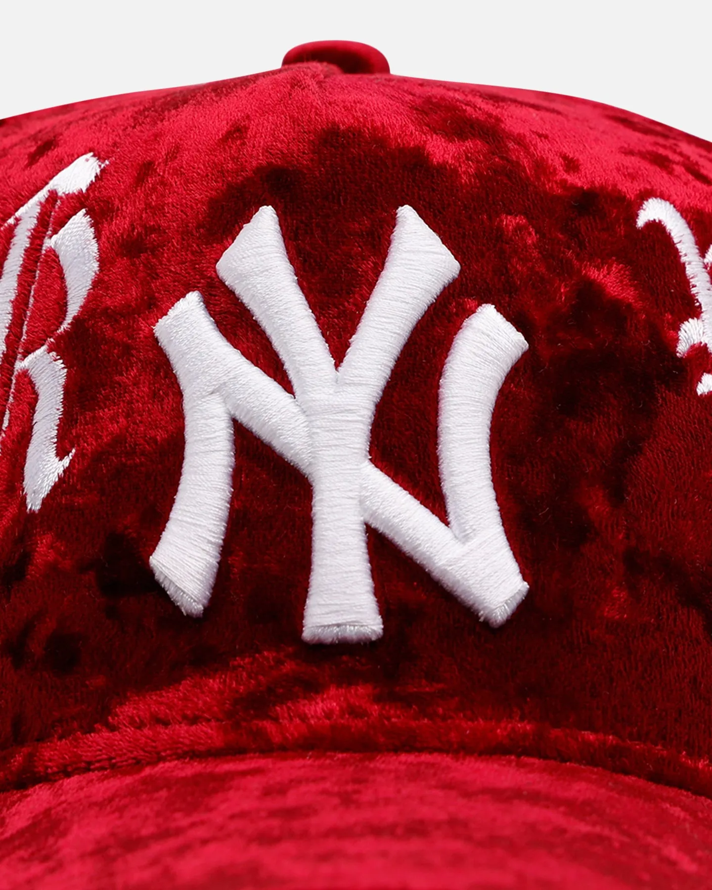 New Era New York Yankees 'Crushed Velvet Dreams' 9FORTY A-Frame Snapback Maroon sold by Culture Kings product image thumbnail 5