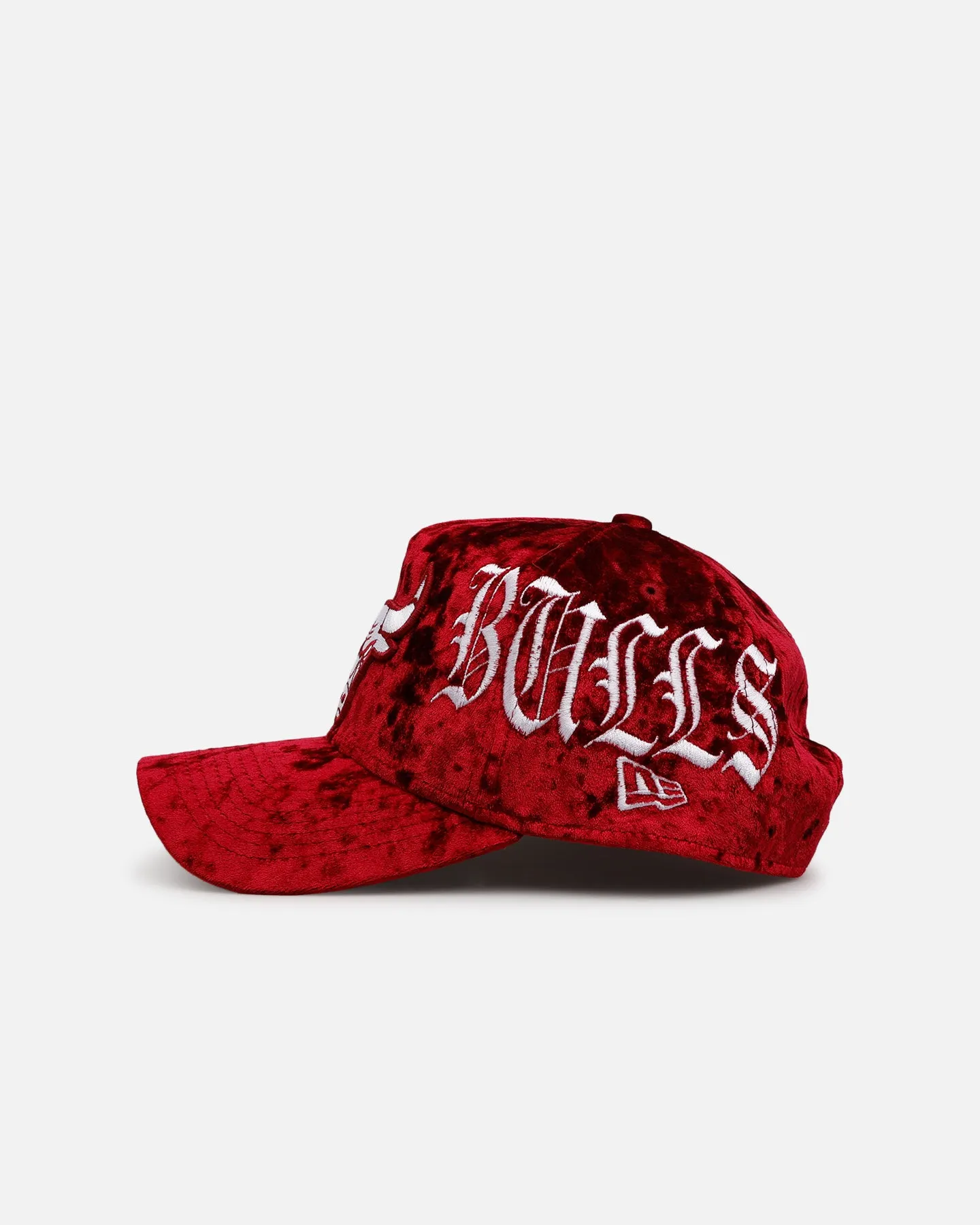 New Era Chicago Bulls 'Crushed Velvet Dreams' 9FORTY A-Frame Snapback Maroon sold by Culture Kings product image thumbnail 5