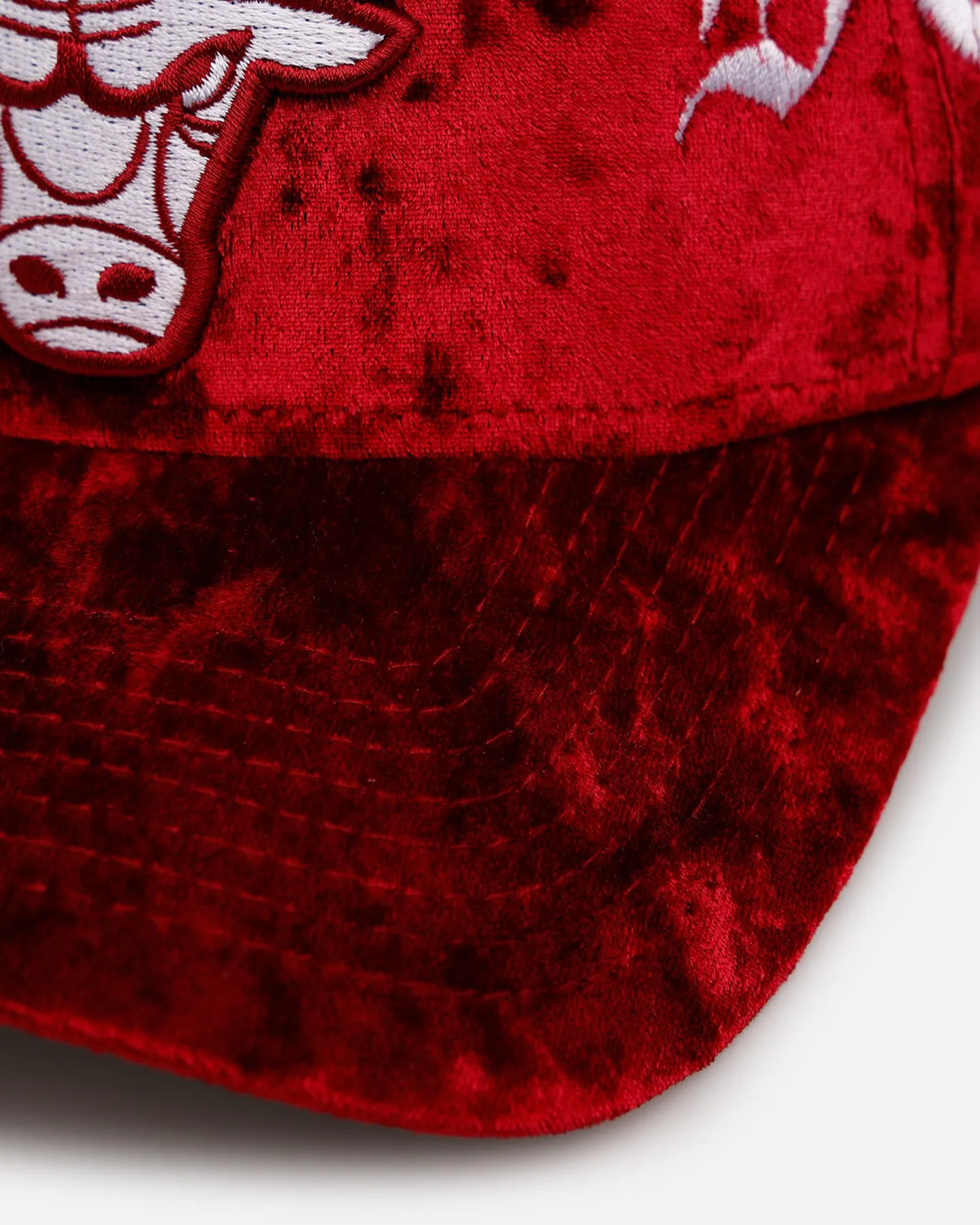 New Era Chicago Bulls 'Crushed Velvet Dreams' 9FORTY A-Frame Snapback Maroon sold by Culture Kings product image thumbnail 2