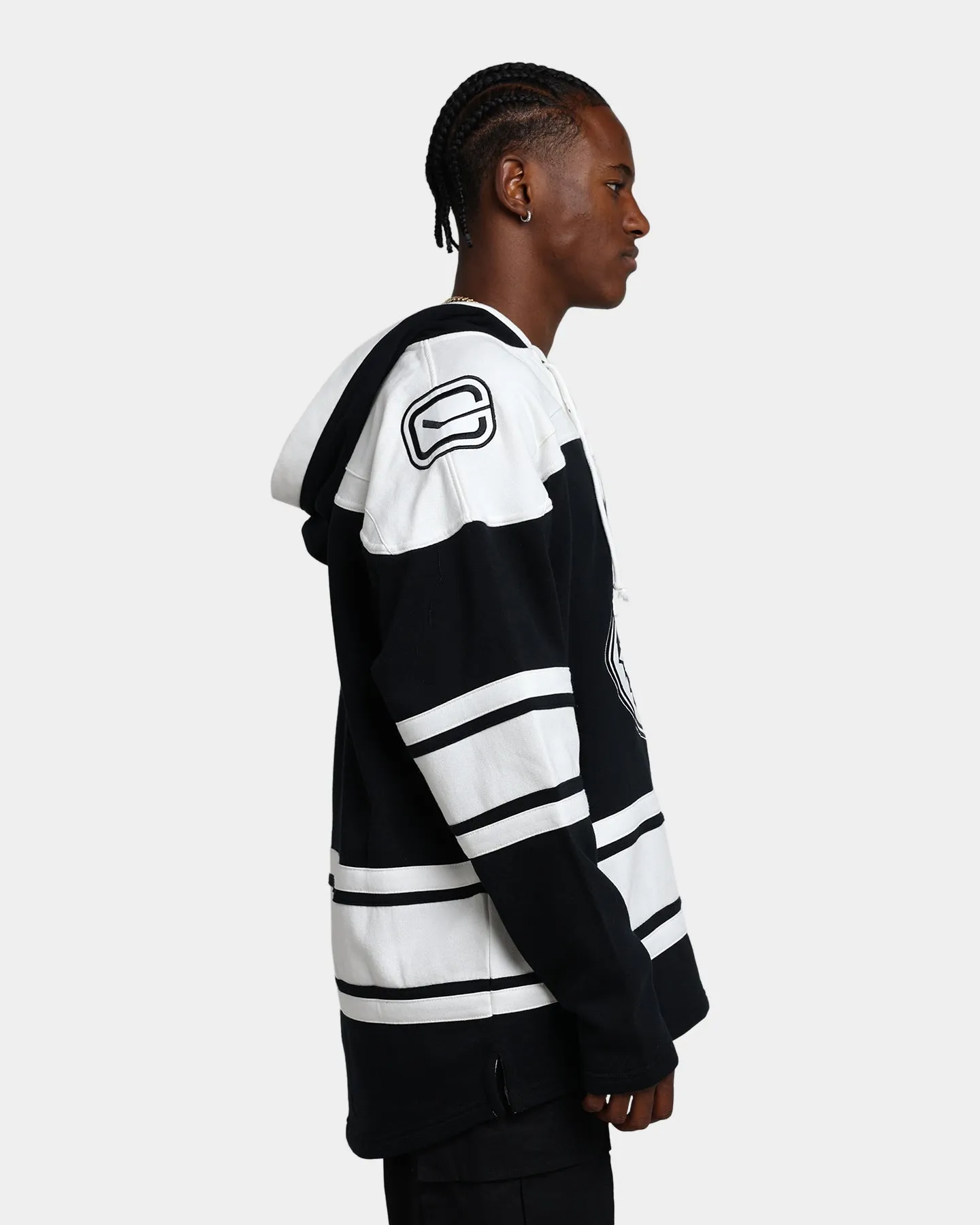 47 Brand Vancouver Canucks Superior Lacer Hoodie Jet Black sold by Culture Kings product image thumbnail 5