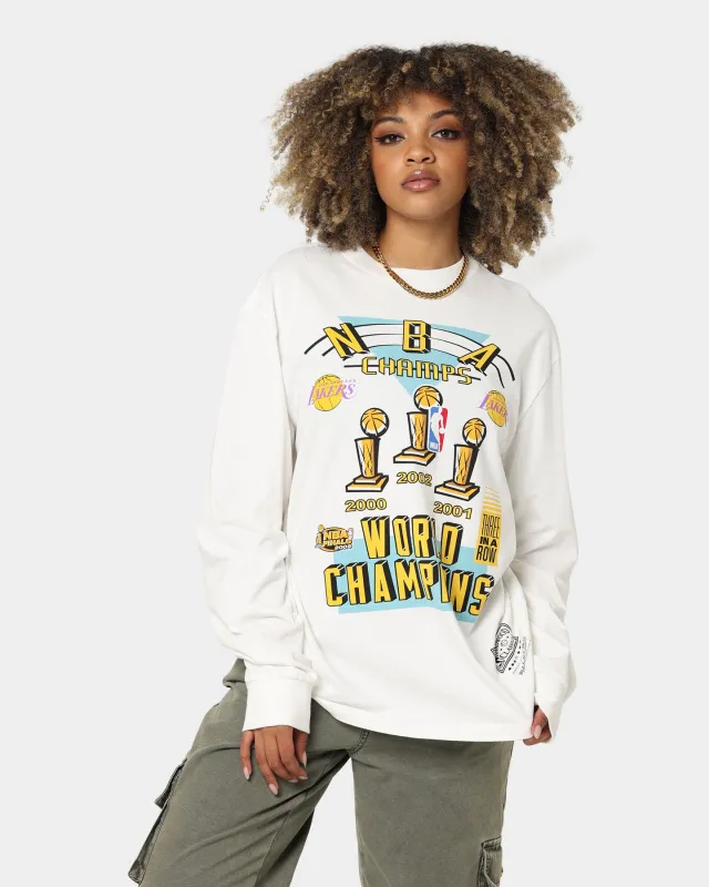Mitchell & Ness Women's Los Angeles Lakers Three-Peat Long Sleeve T-Shirt Vintage White sold by Culture Kings