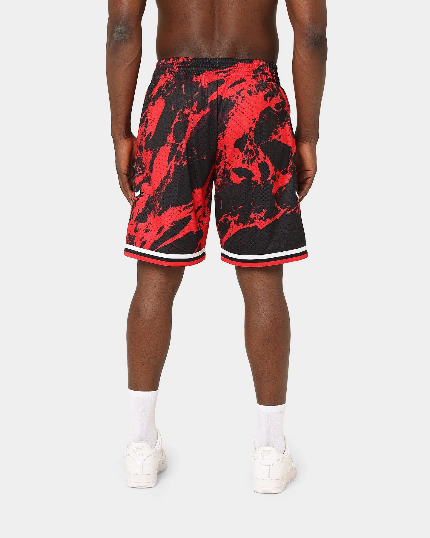 Mitchell & Ness Chicago Bulls Marble Swingman Shorts Red sold by Culture Kings product image thumbnail 4