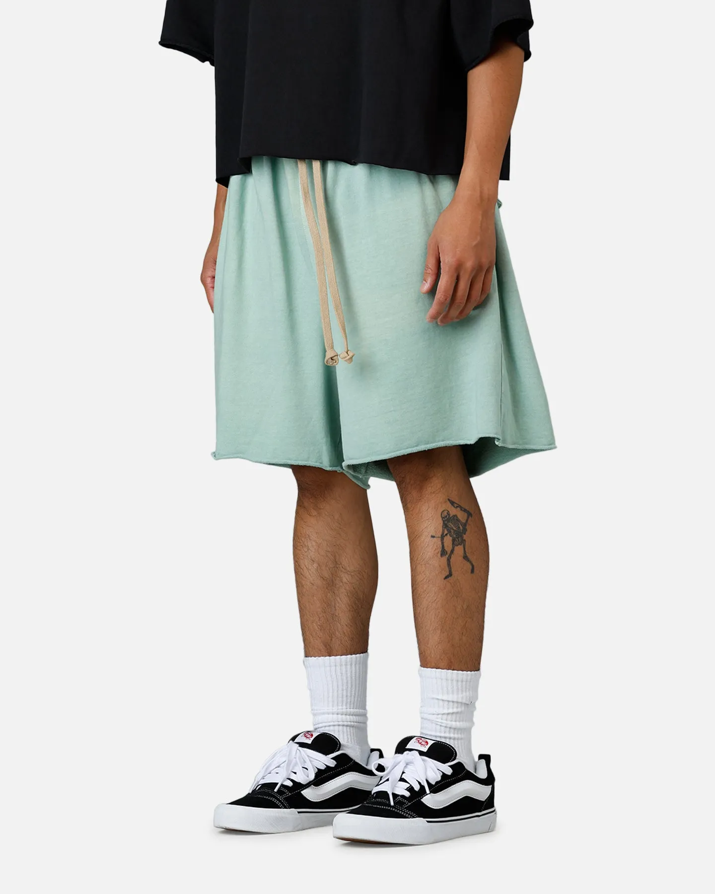 MNML Oversized Cargo Sweat Shorts Seafoam sold by Culture Kings product image thumbnail 4