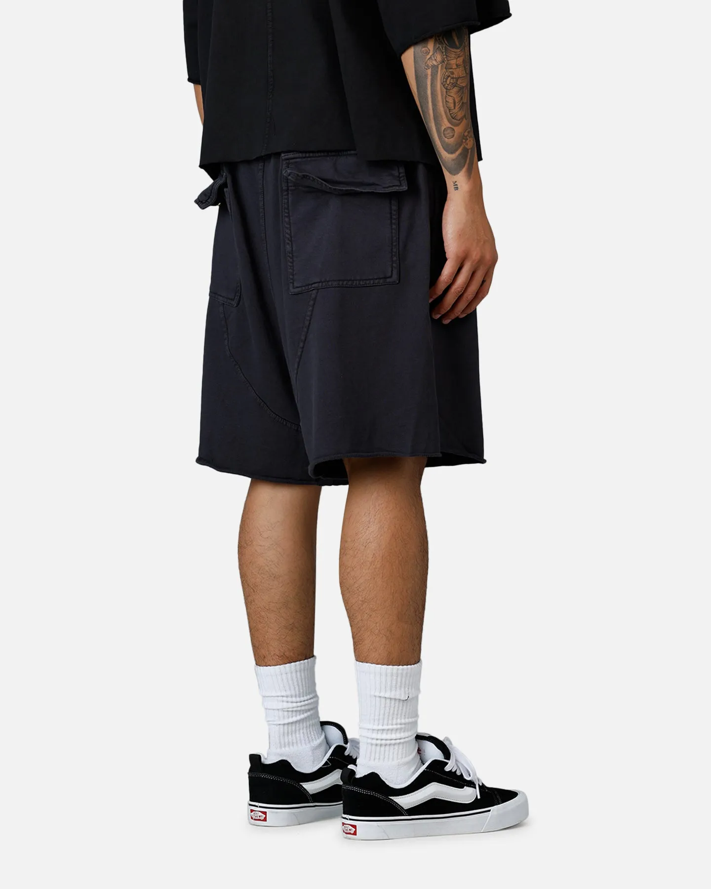 MNML Oversized Cargo Sweat Shorts Rust sold by Culture Kings product image thumbnail 3