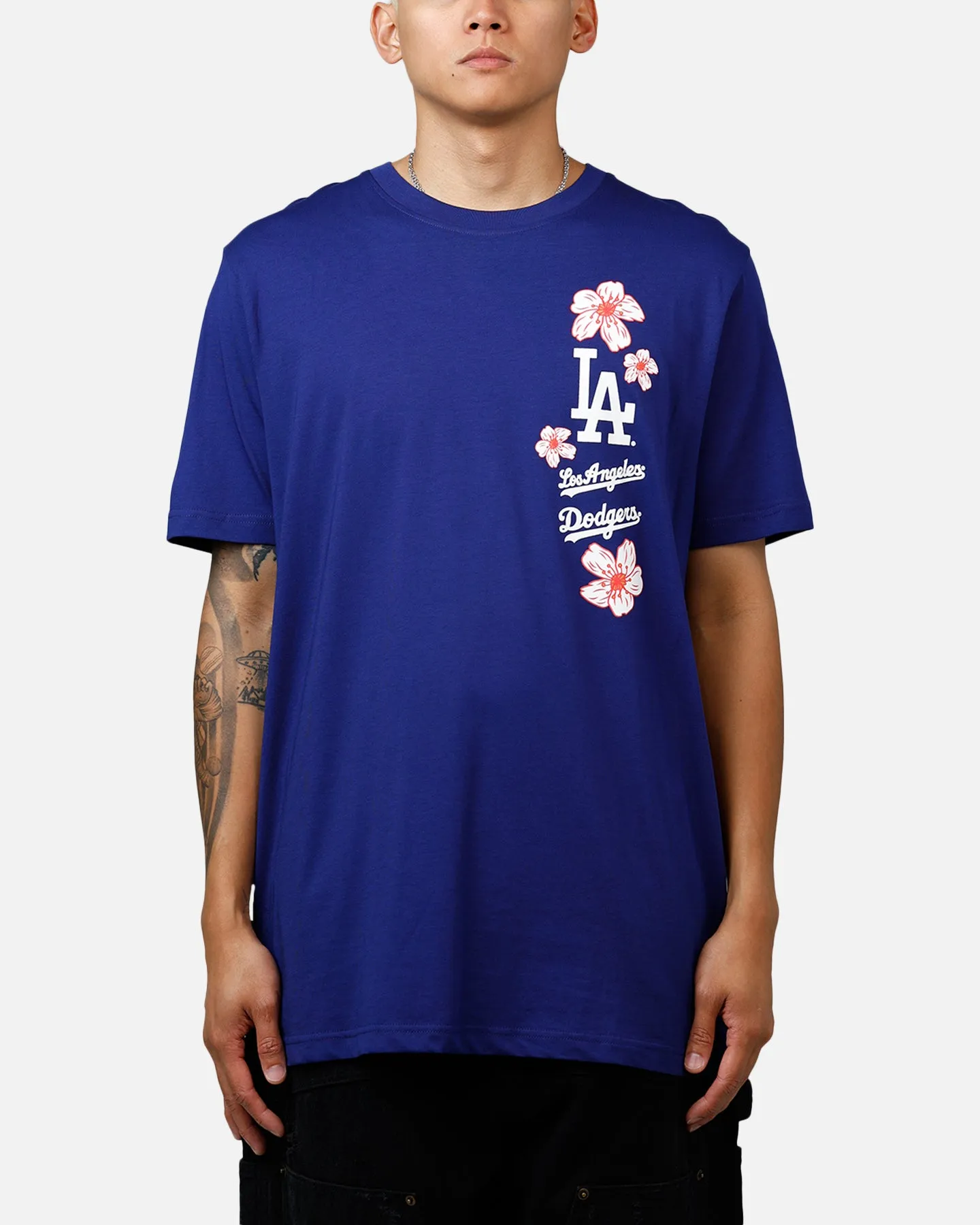 New Era Los Angeles Dodgers Cherry Blossom T-Shirt Blue sold by Culture Kings product image thumbnail 2