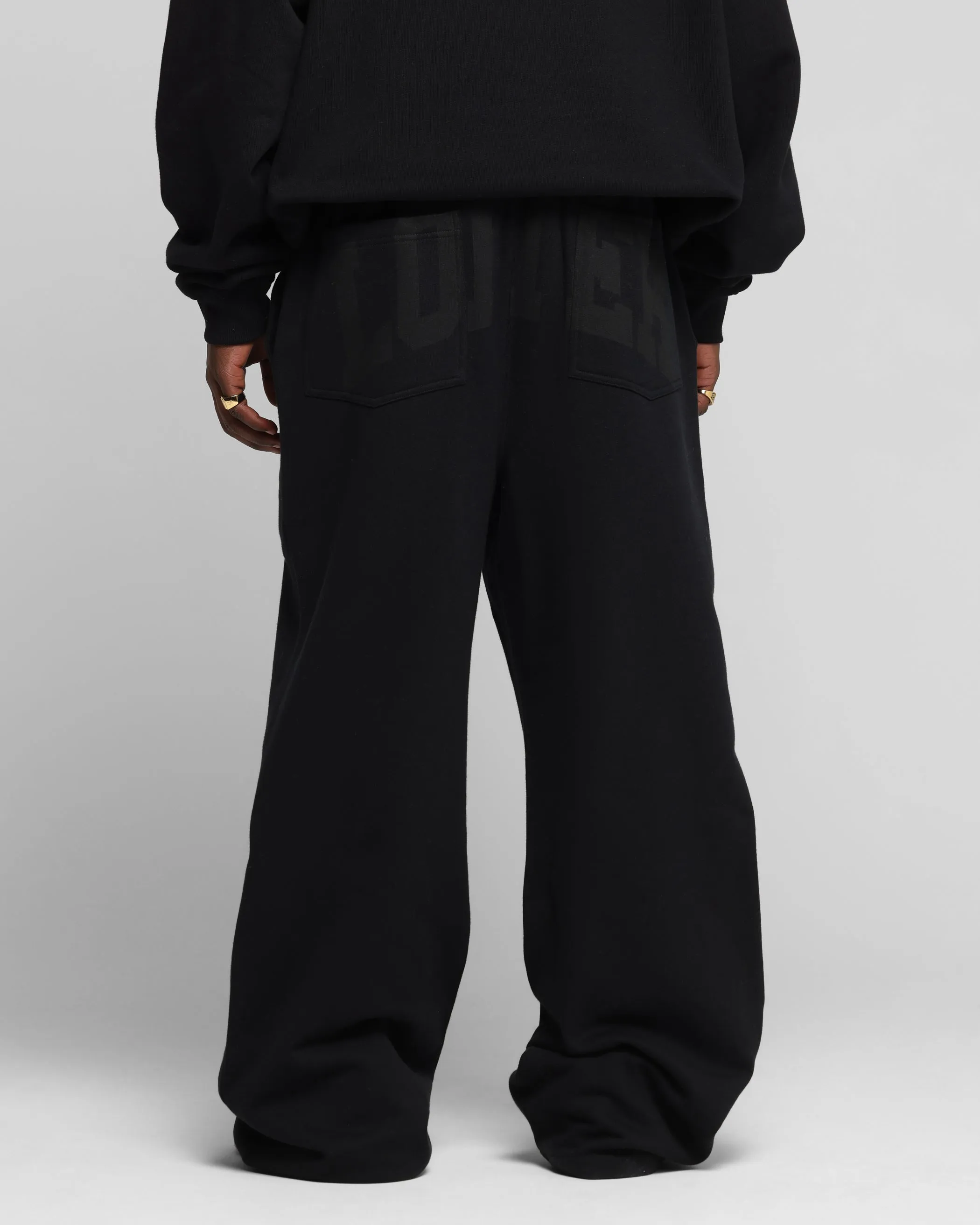 Loiter Arch Premium Sweat Pants Black sold by Culture Kings