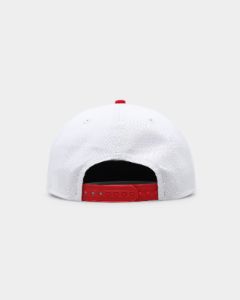 New Era New York Yankees 2-Tone Golfer Snapback White/Red sold by Culture Kings
