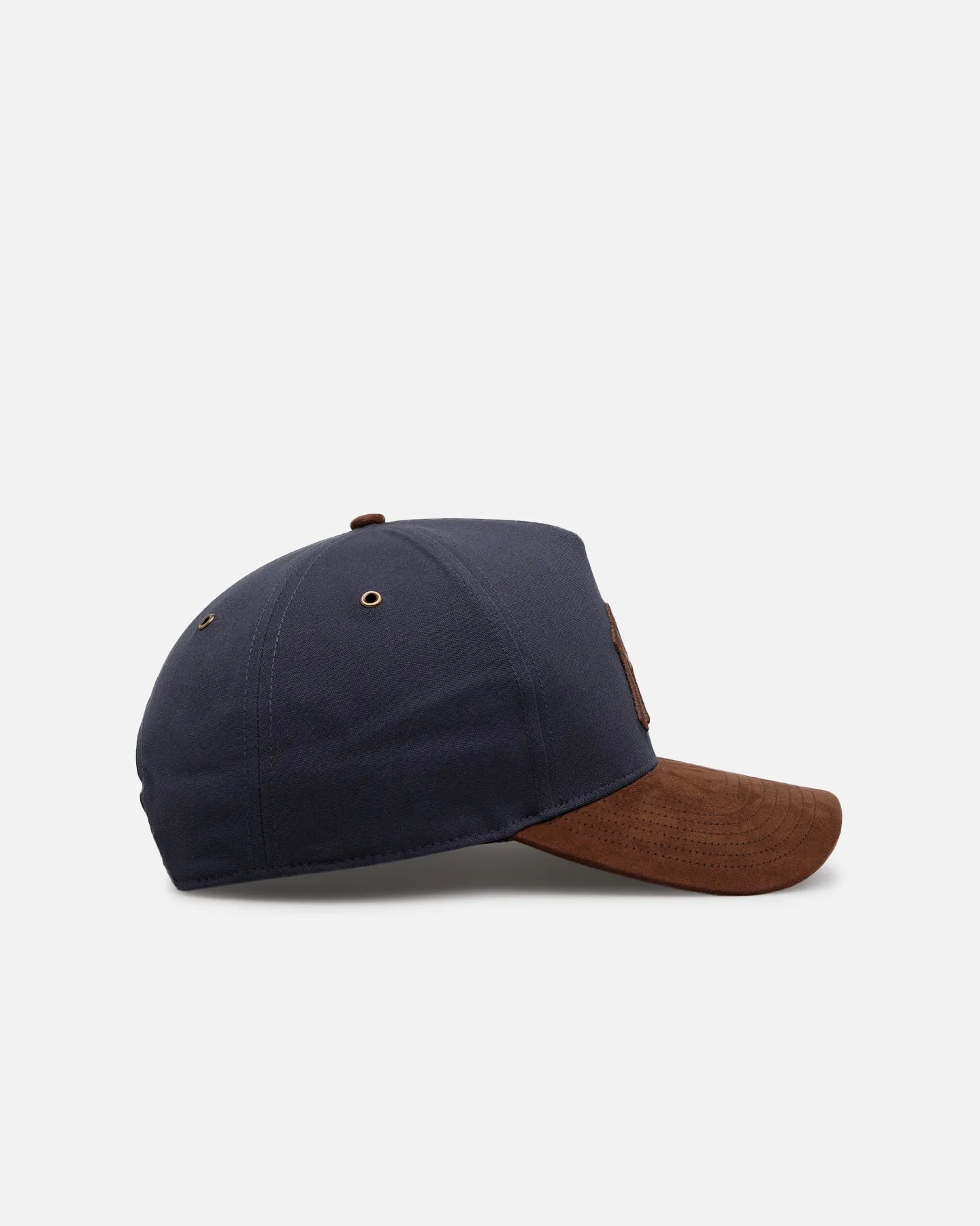 47 Brand New York Yankees 'Blueberry Pie' Hitch Snapback Vintage Navy sold by Culture Kings product image thumbnail 3