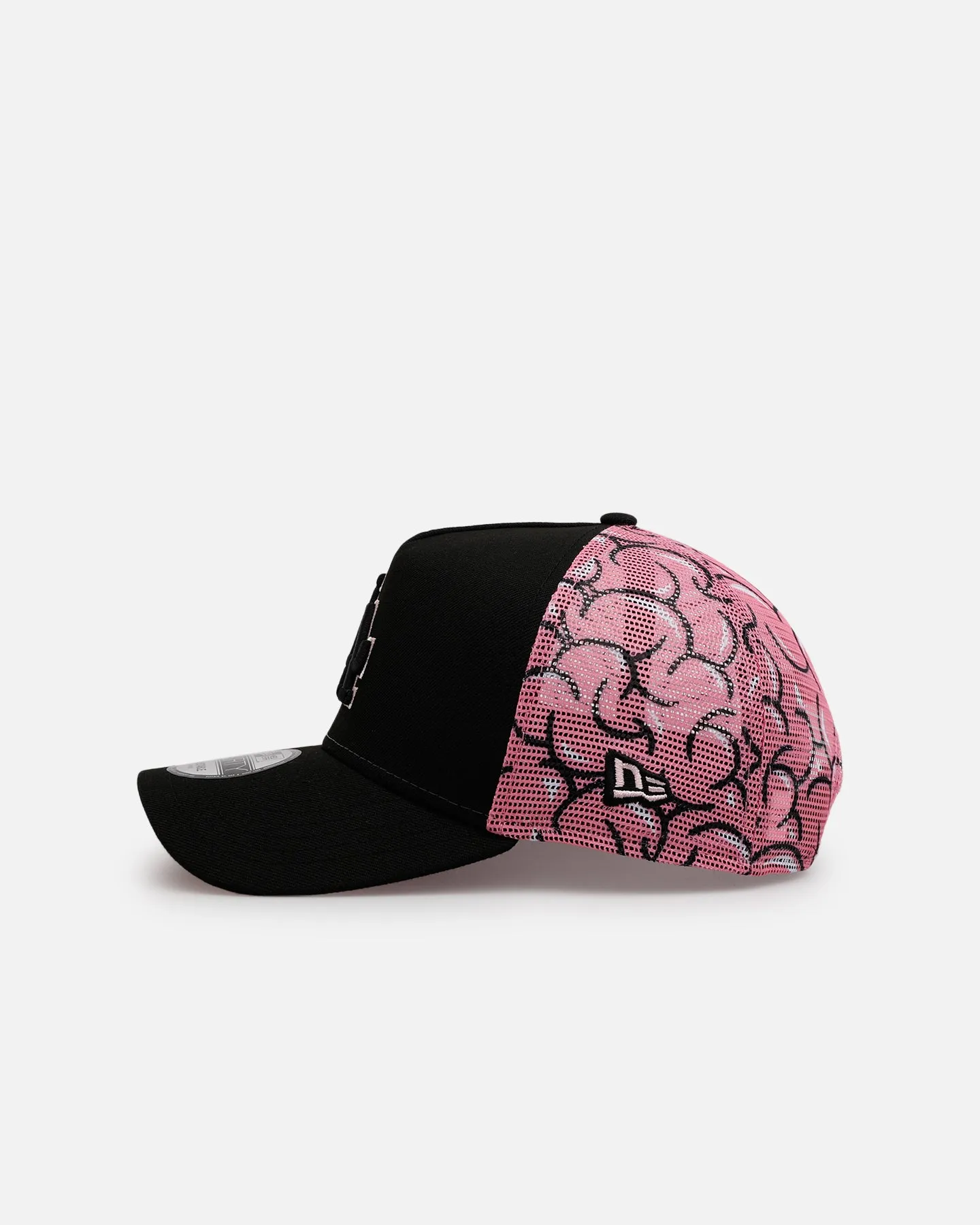 New Era Los Angeles Dodgers 'Thoughtful' 9FORTY A-Frame Trucker Snapback Black/Pink sold by Culture Kings product image thumbnail 4