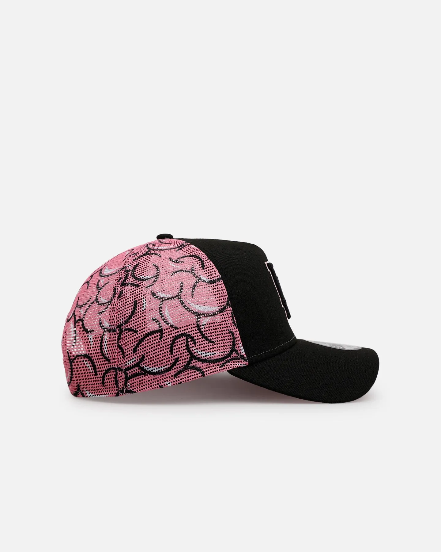 New Era Los Angeles Dodgers 'Thoughtful' 9FORTY A-Frame Trucker Snapback Black/Pink sold by Culture Kings product image thumbnail 3