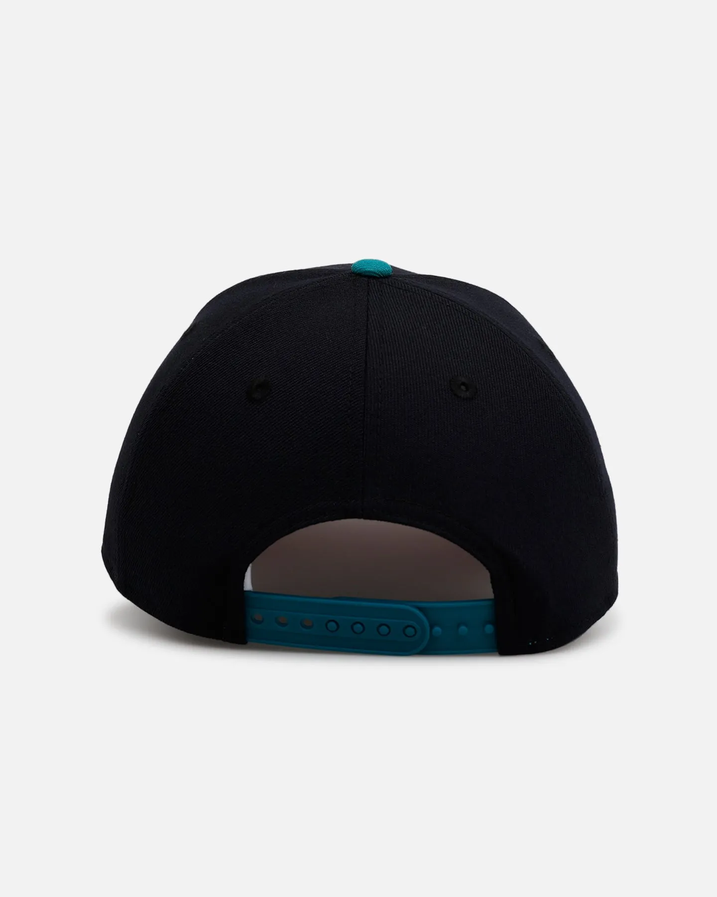New Era Seattle Mariners 'Team Color Hearts' 9FORTY A-Frame Snapback Official Team Color sold by Culture Kings product image thumbnail 2
