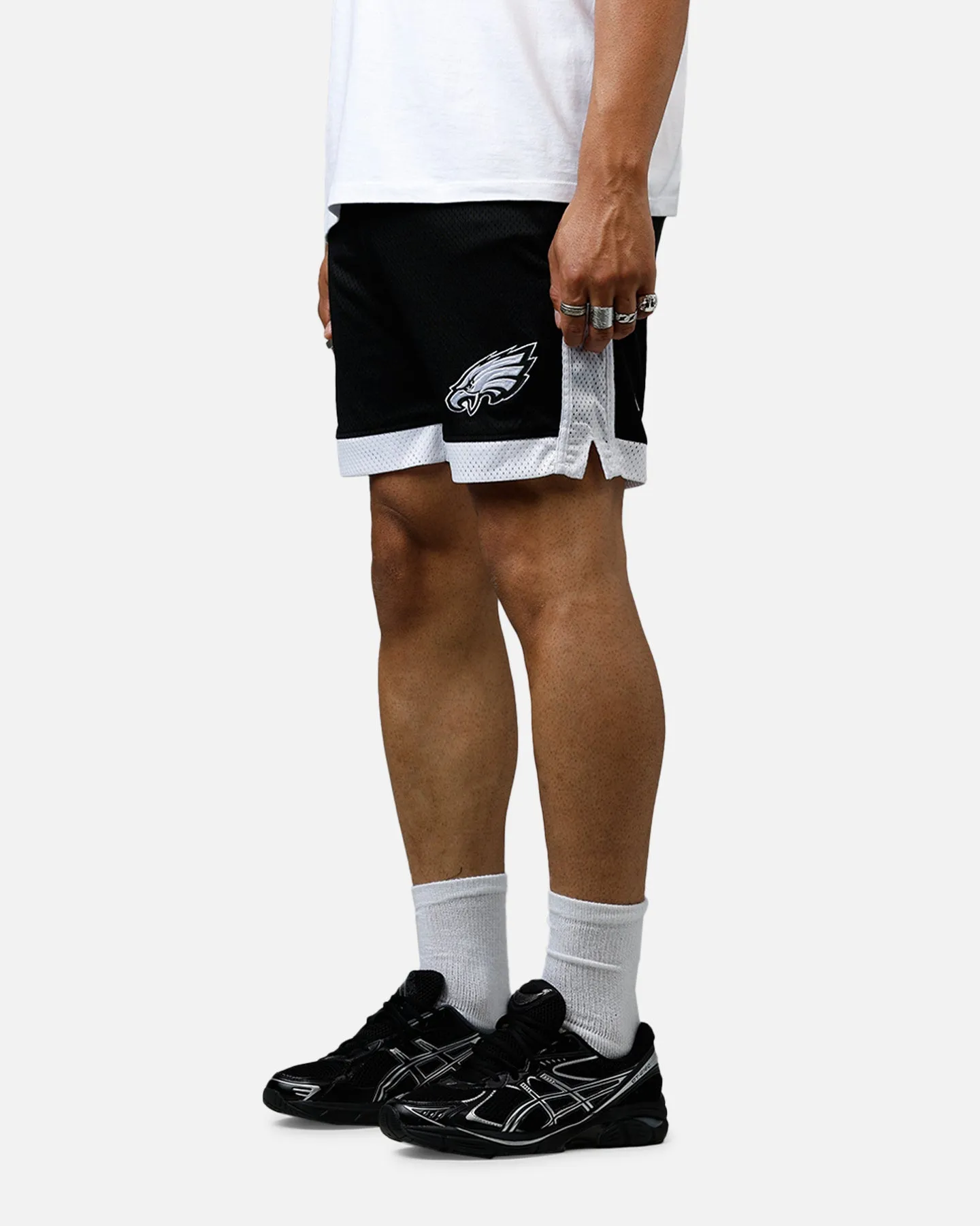 New Era Philadelphia Eagles Sport Class Shorts Black/White sold by Culture Kings product image thumbnail 4