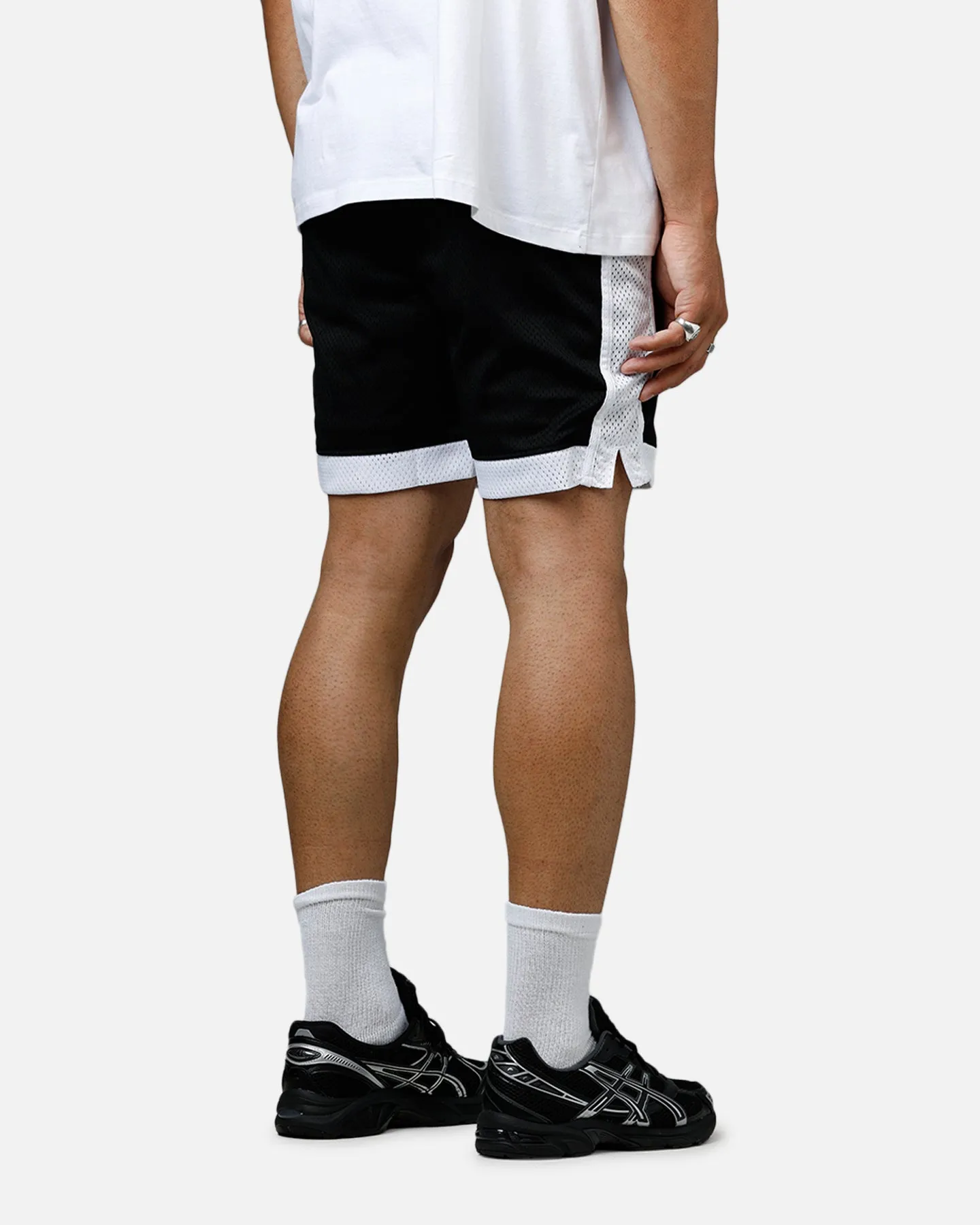 New Era San Diego Padres Sport Class Shorts Black/White sold by Culture Kings product image thumbnail 3