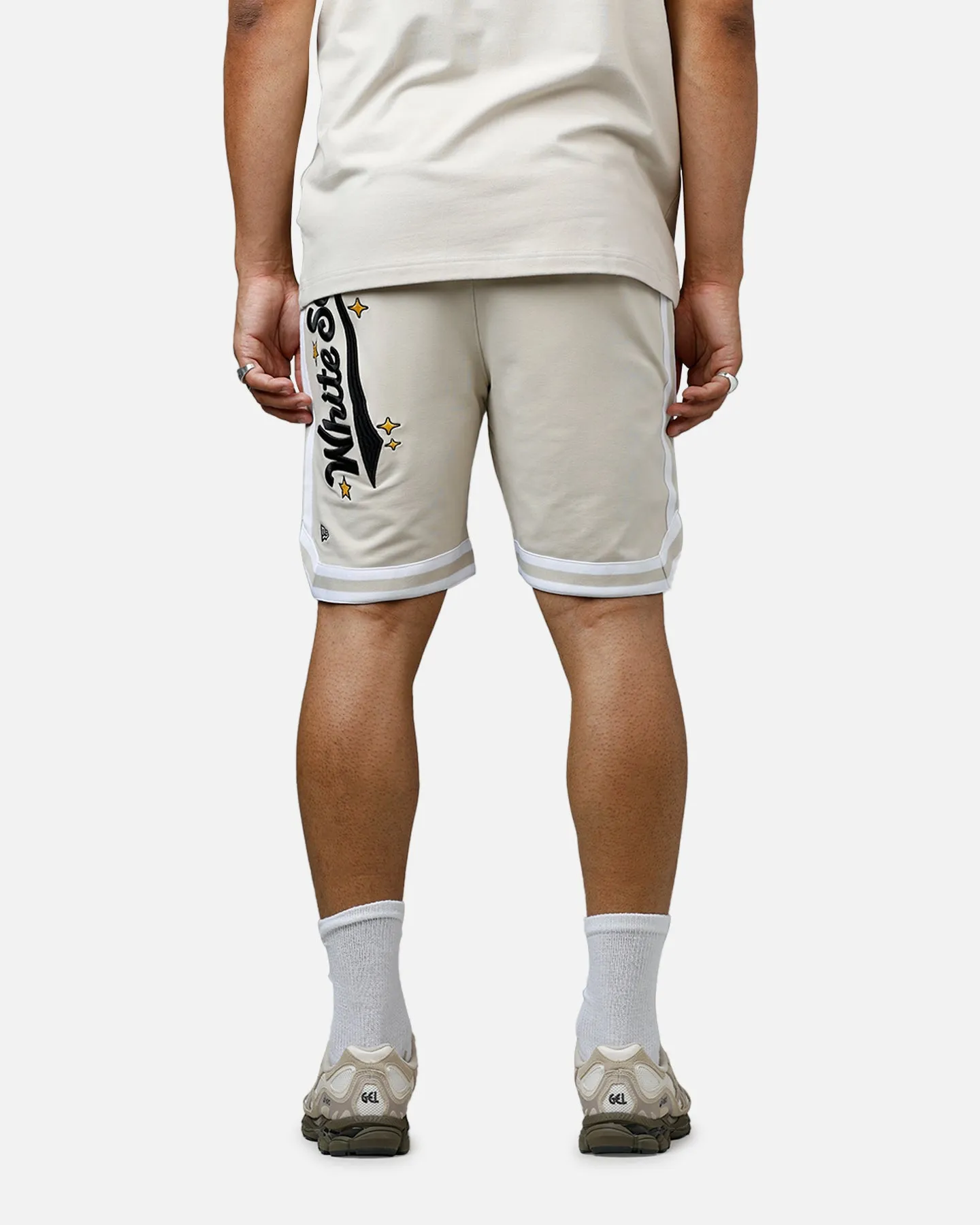 New Era Chicago White Sox 'Logo Select' Summer Shorts Stone sold by Culture Kings product image thumbnail 5