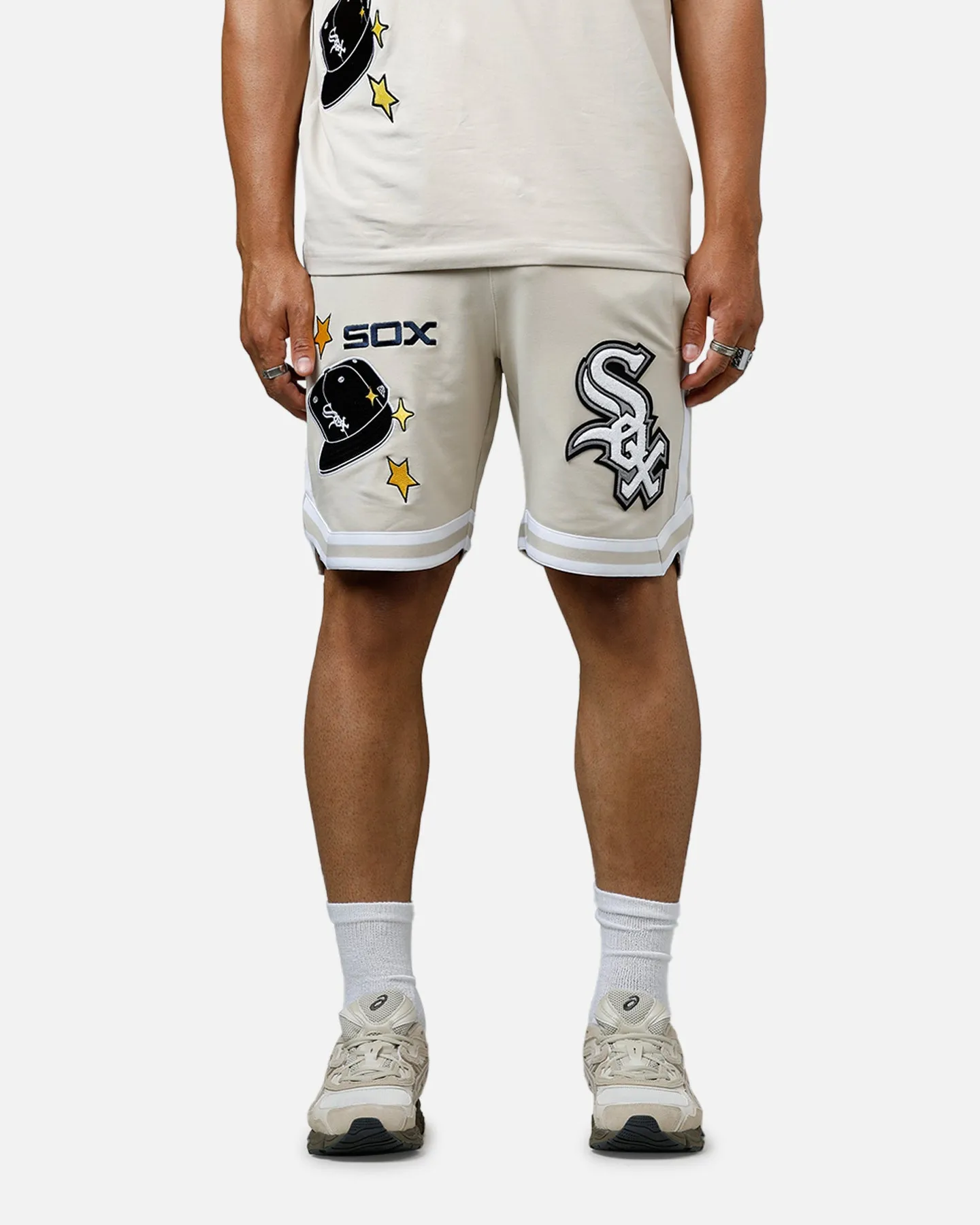 New Era Chicago White Sox 'Logo Select' Summer Shorts Stone sold by Culture Kings