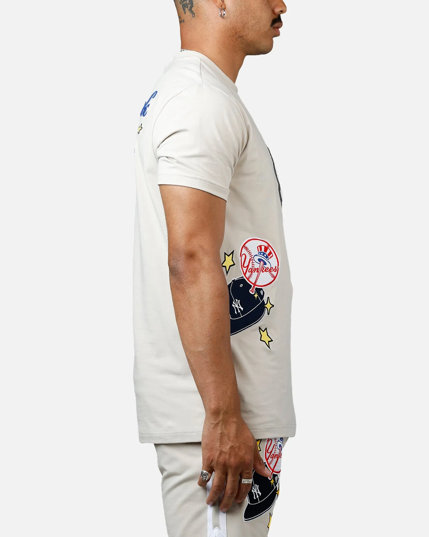 New Era New York Yankees 'Logo Select' Summer T-Shirt Stone sold by Culture Kings product image thumbnail 4