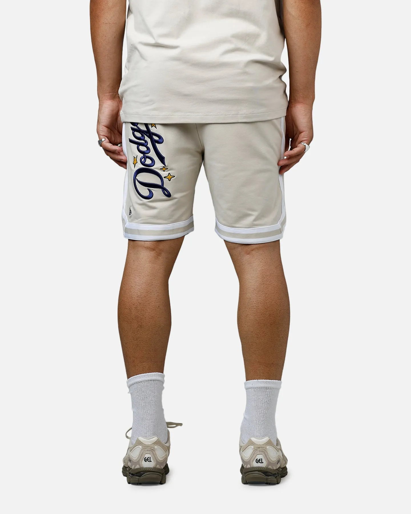 New Era Los Angeles Dodgers 'Logo Select' Summer Shorts Stone sold by Culture Kings product image thumbnail 5