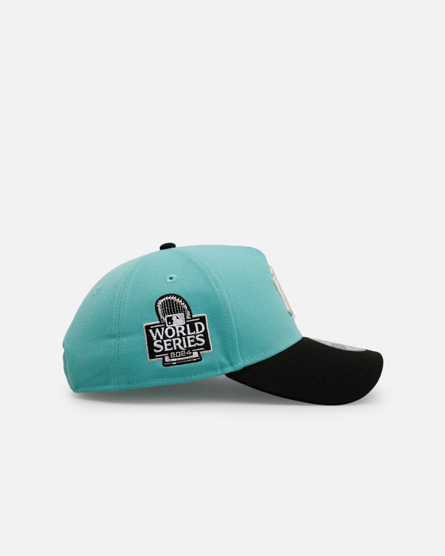 New Era New York Yankees 'Diamonds Are Forever' 9FORTY A-Frame Snapback Mint sold by Culture Kings product image thumbnail 3