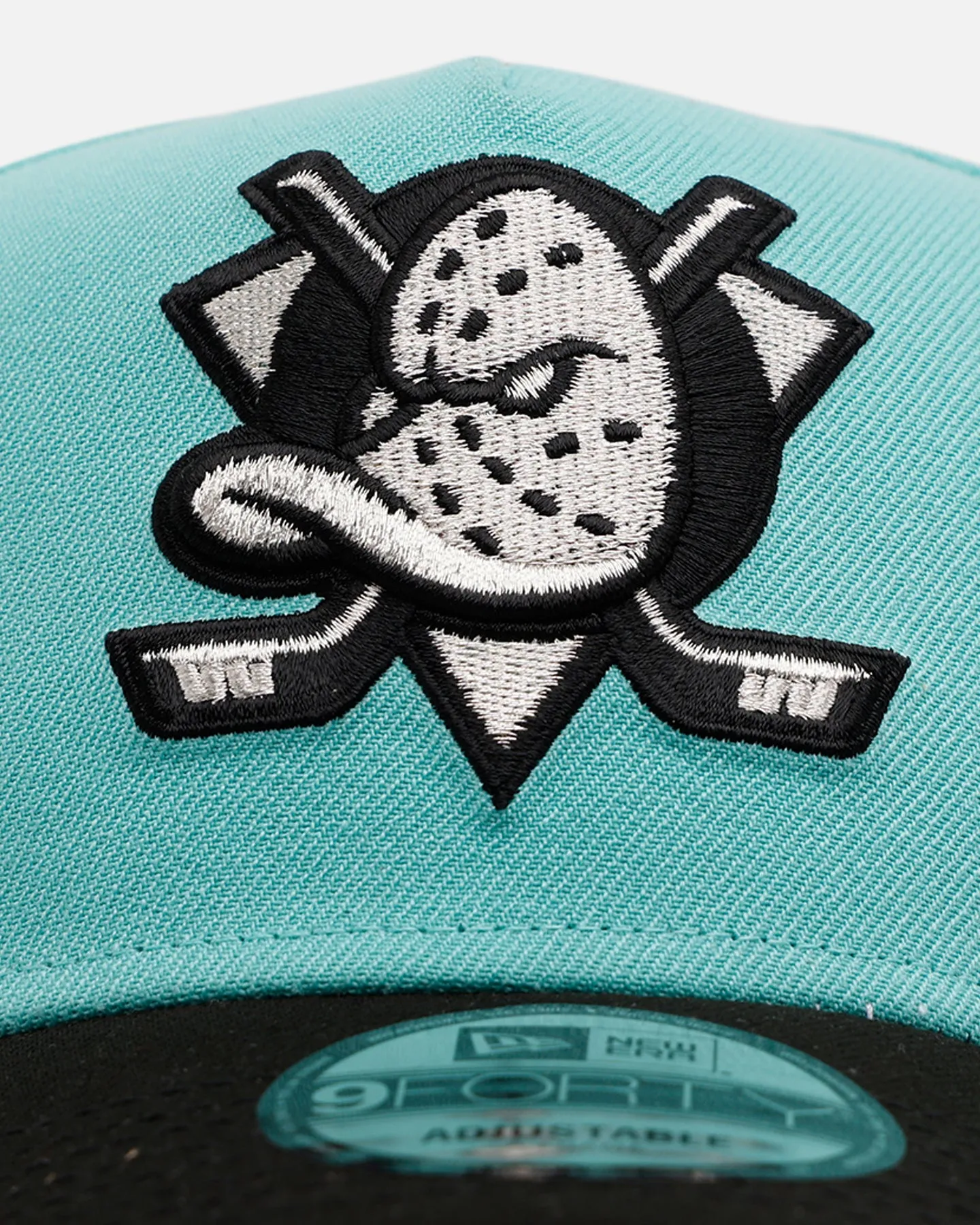 New Era Anaheim Ducks 'Diamonds Are Forever' 9FORTY A-Frame Snapback Mint sold by Culture Kings product image thumbnail 5