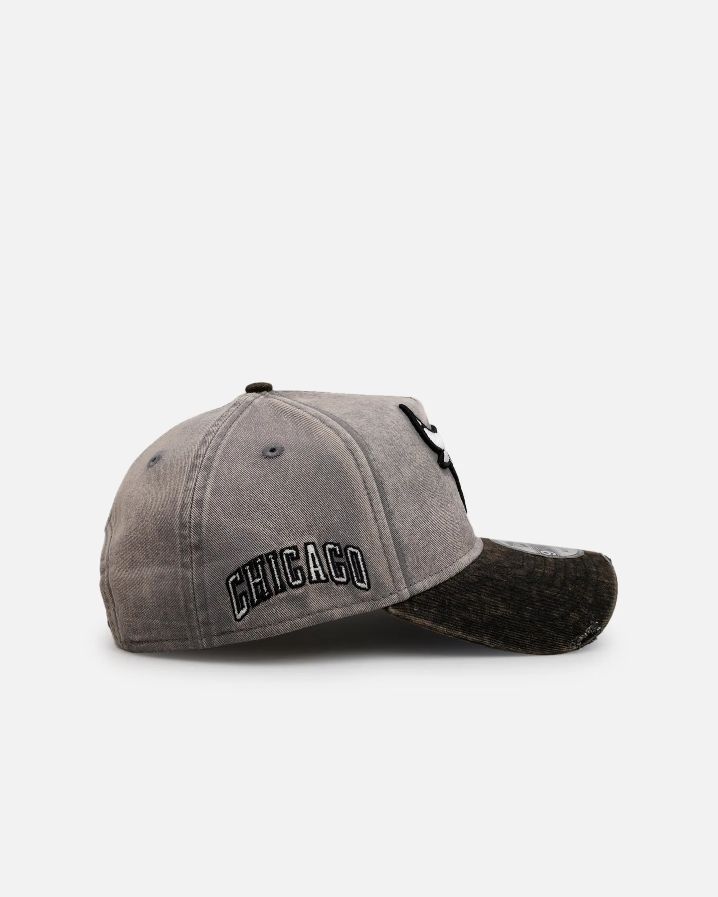 New Era Chicago Bulls 'Washed Storm Gray' 9FORTY A-Frame Snapback Gray sold by Culture Kings product image thumbnail 3