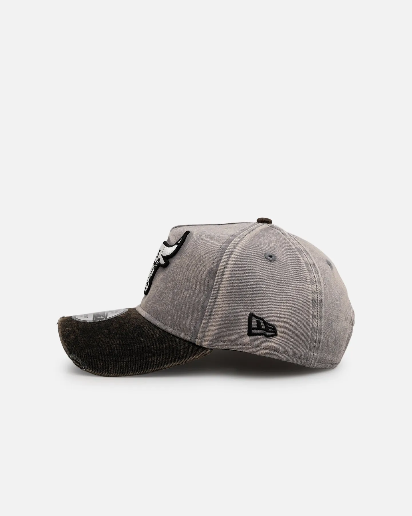 New Era Chicago Bulls 'Washed Storm Gray' 9FORTY A-Frame Snapback Gray sold by Culture Kings product image thumbnail 4