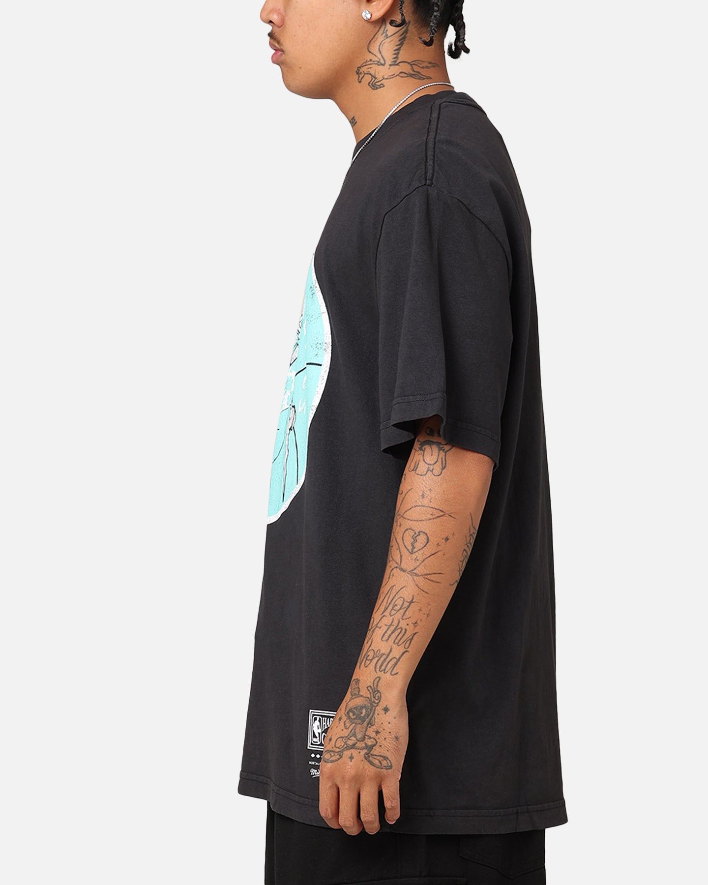 Mitchell & Ness Boston Celtics Ice Blue Logo T-Shirt Faded Black sold by Culture Kings product image thumbnail 5