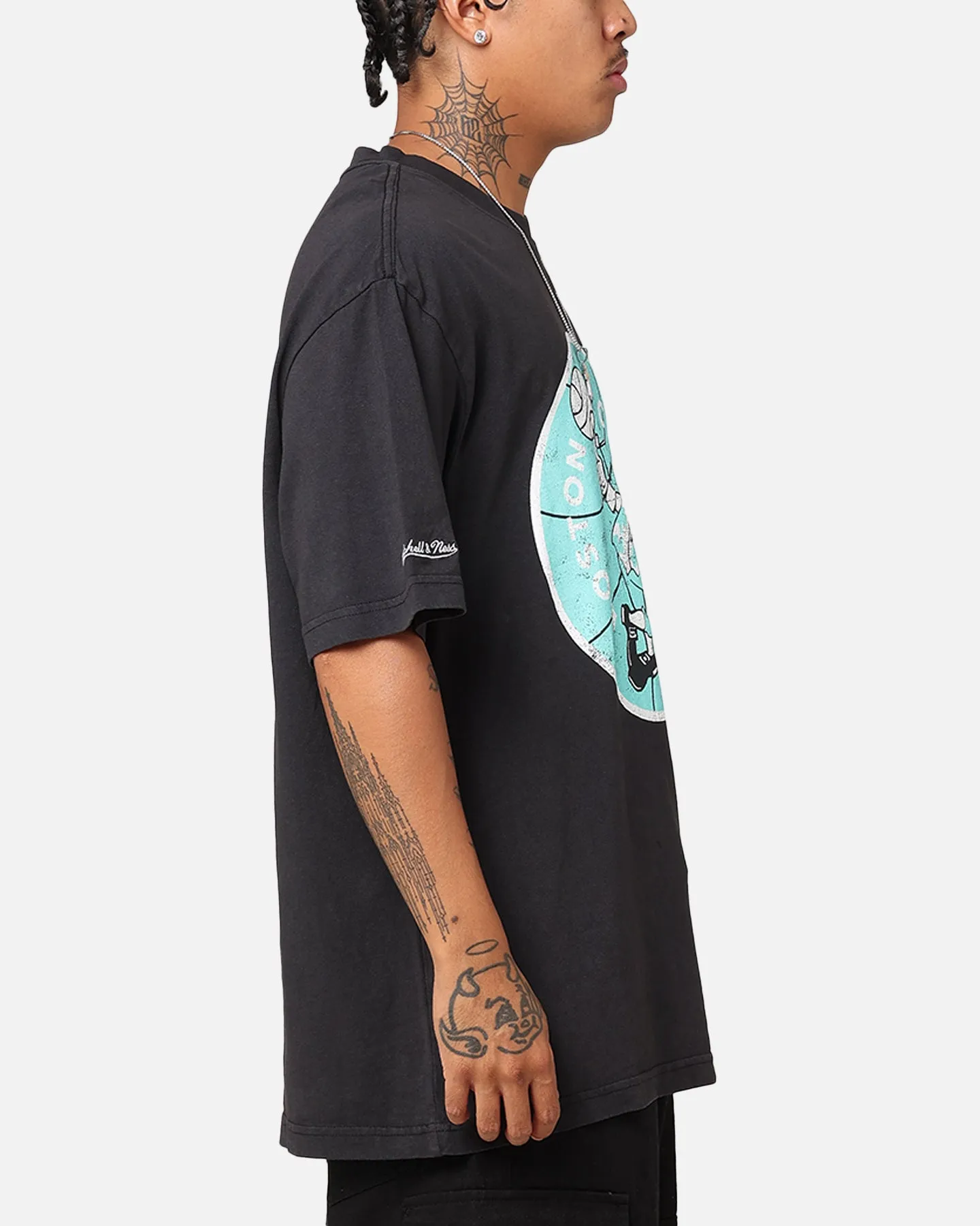 Mitchell & Ness Boston Celtics Ice Blue Logo T-Shirt Faded Black sold by Culture Kings product image thumbnail 4