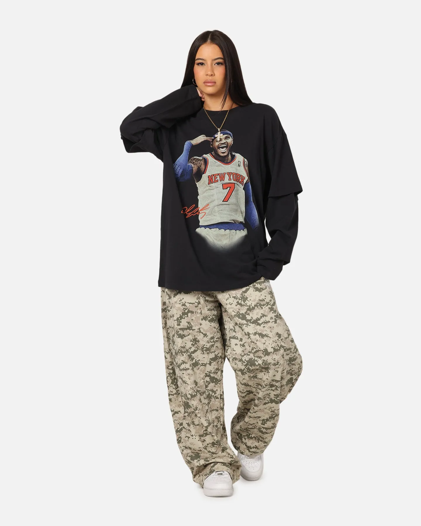 Mitchell & Ness New York Knicks Melo State Of Mind Long Sleeve T-Shirt Faded Black sold by Culture Kings product image thumbnail 3