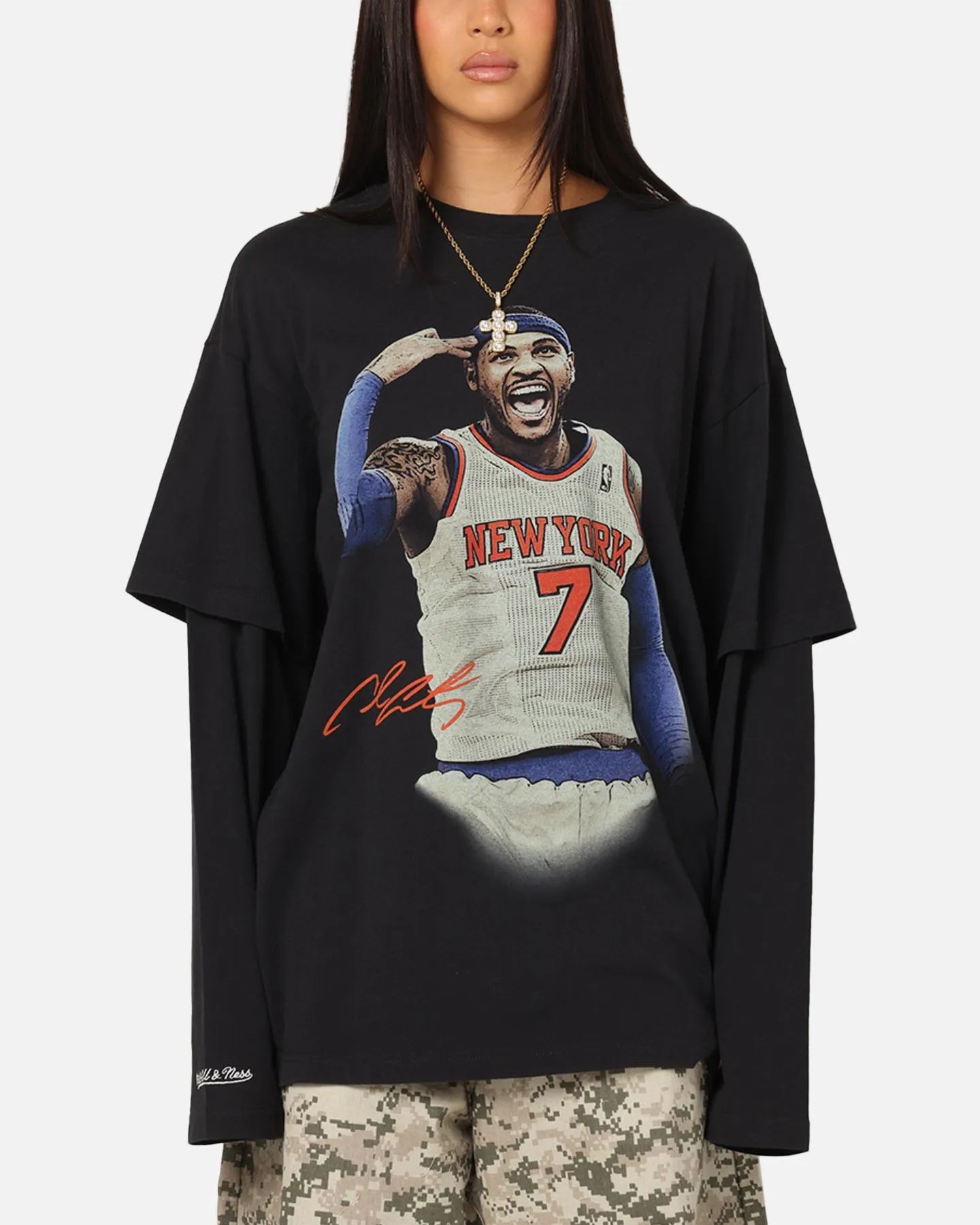 Mitchell & Ness New York Knicks Melo State Of Mind Long Sleeve T-Shirt Faded Black sold by Culture Kings