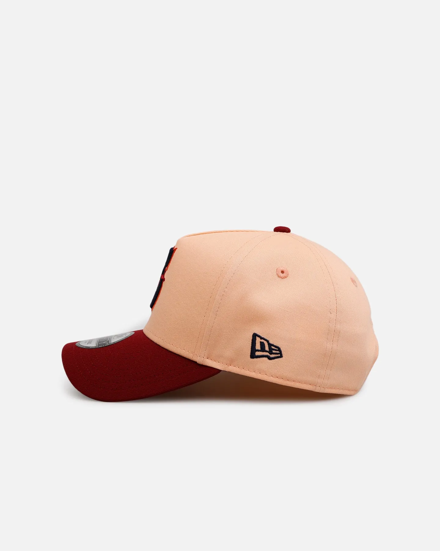 New Era Seattle Mariners 'Volcano' 9FORTY A-Frame Snapback Peach sold by Culture Kings product image thumbnail 4