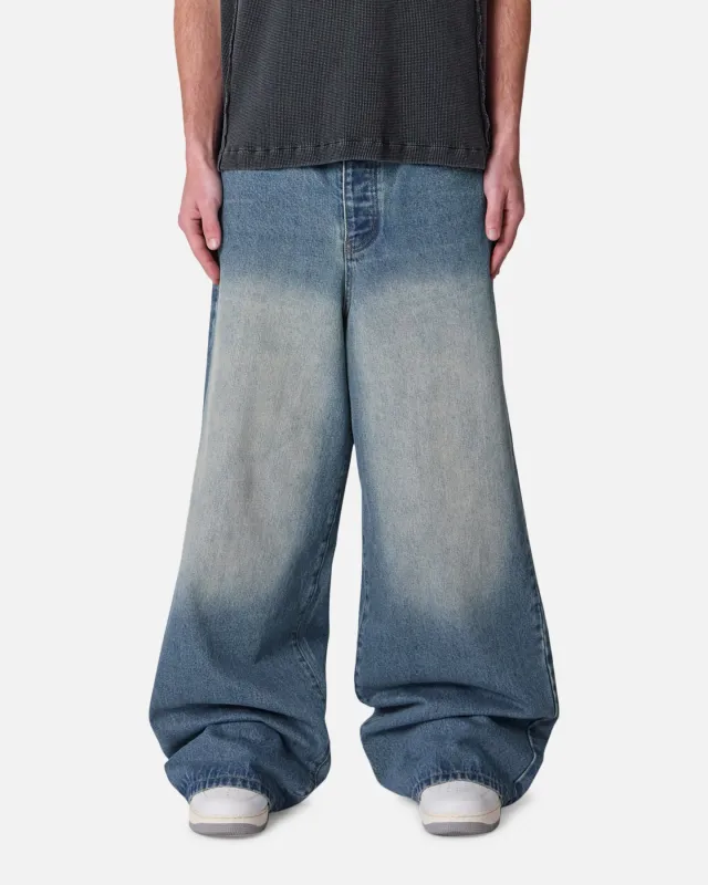 MNML Rave Washed Jeans Medium Blue sold by Culture Kings