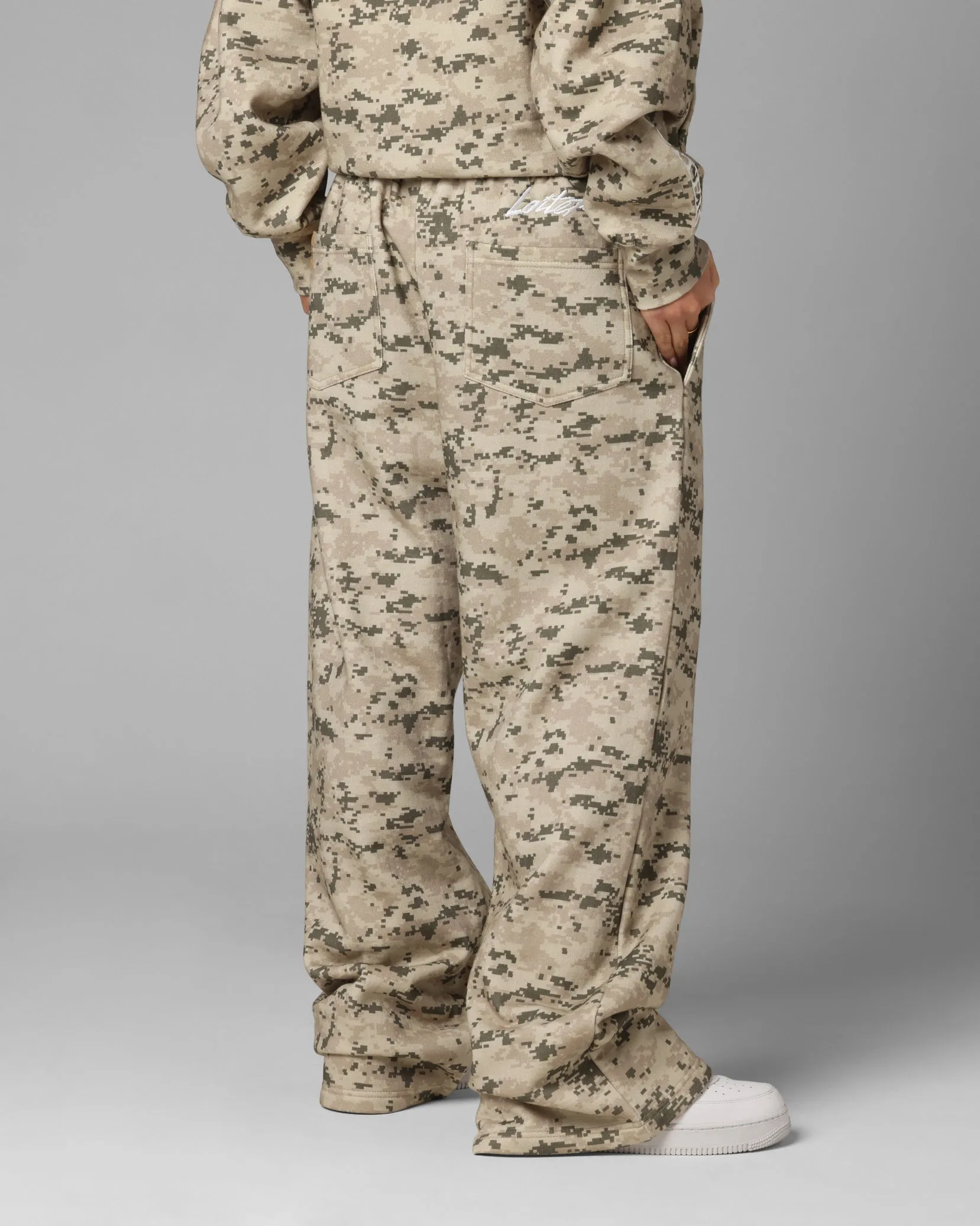 Loiter Hybrid Sweatpants Digi Camo sold by Culture Kings product image thumbnail 4