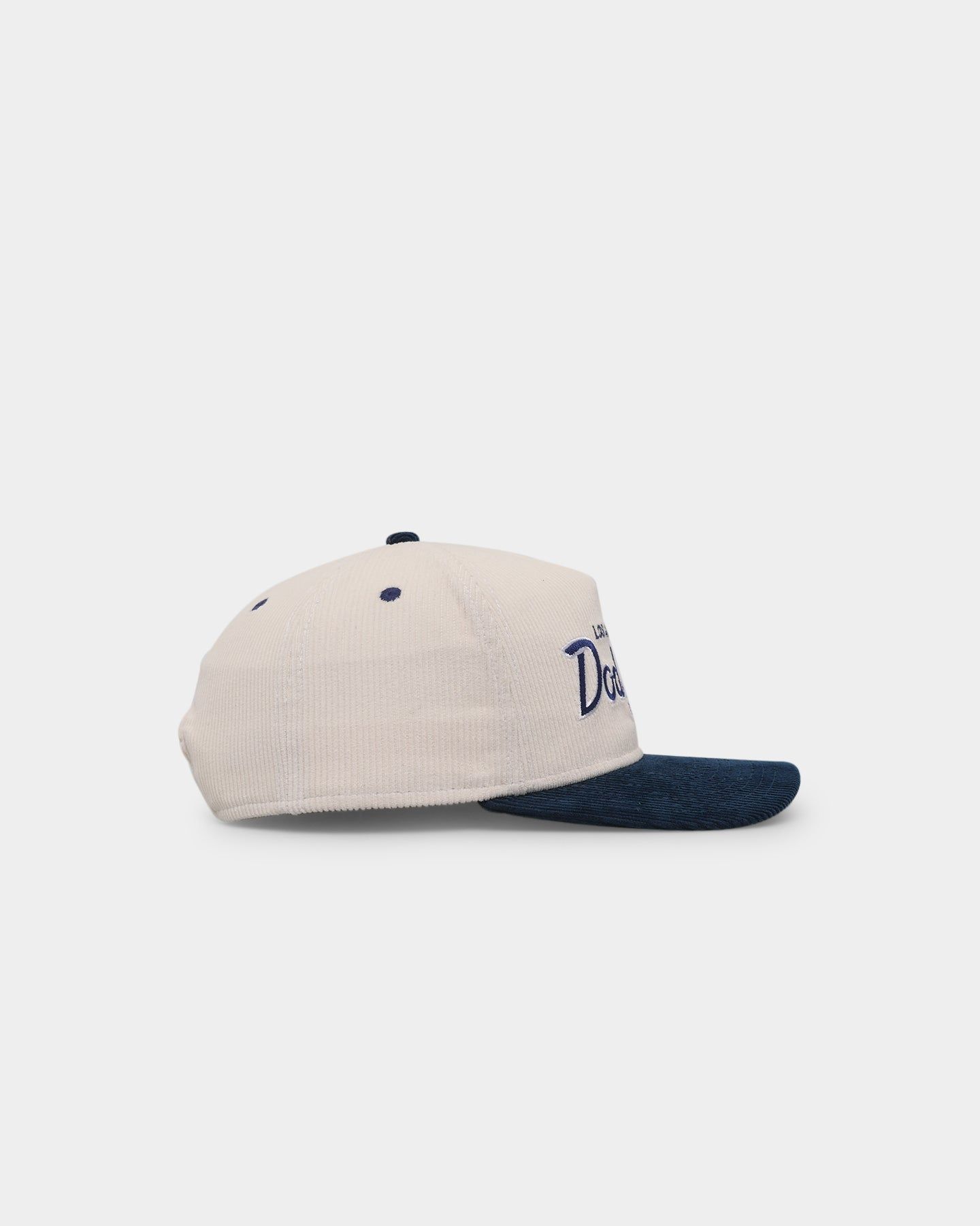 New Era Los Angeles Dodgers 'Chrome Corduroy Throwback Script' Golfer Snapback Chrome White sold by Culture Kings product image thumbnail 3
