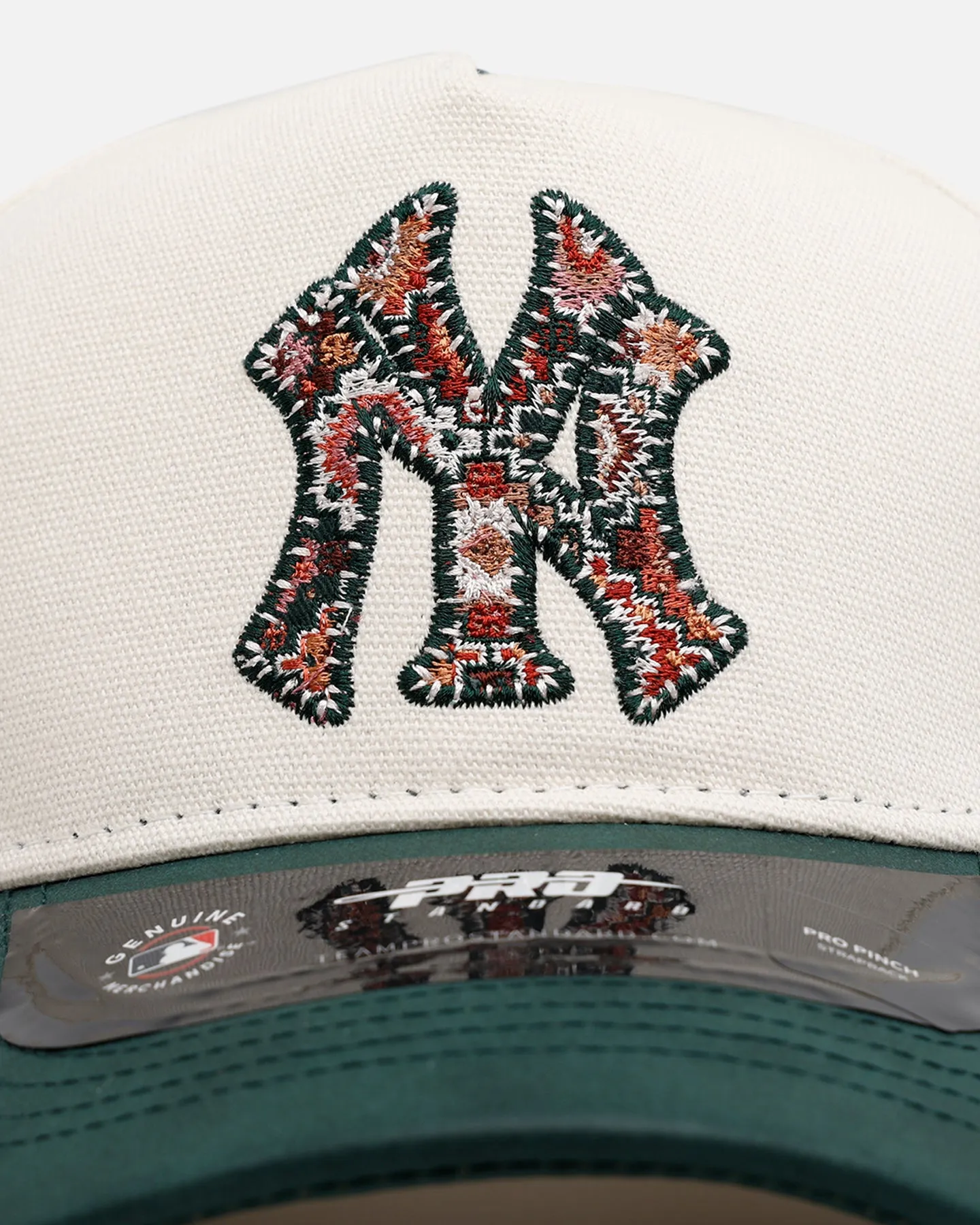 Pro Standard New York Yankees 'Tapestry 2.0' Pinch Front Strapback Dark Green sold by Culture Kings product image thumbnail 5