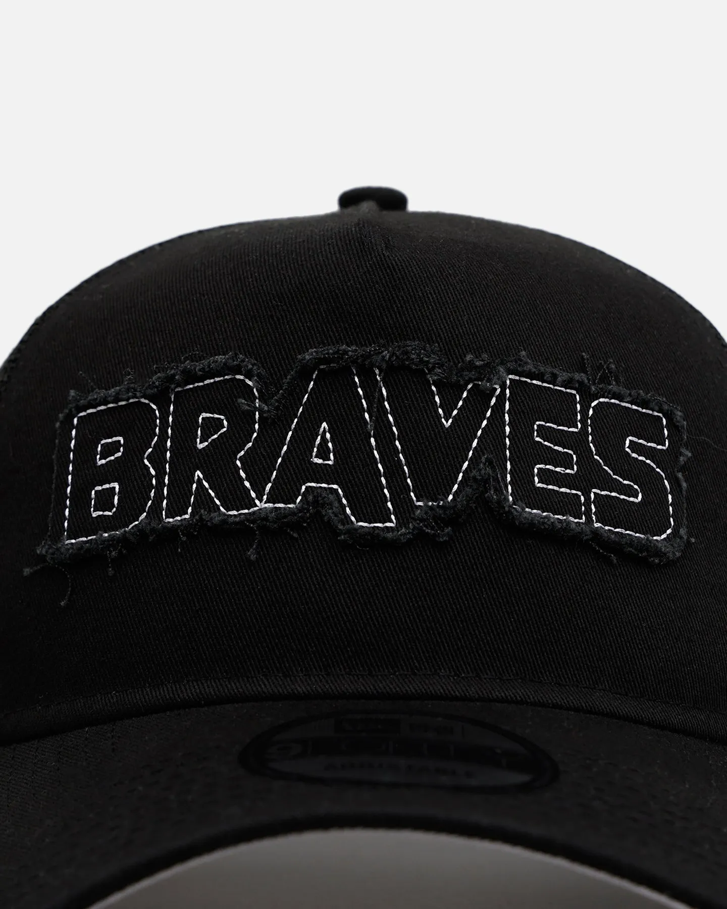 New Era Atlanta Braves 'Distressed' 9FORTY A-Frame Trucker Snapback Black/White sold by Culture Kings product image thumbnail 5